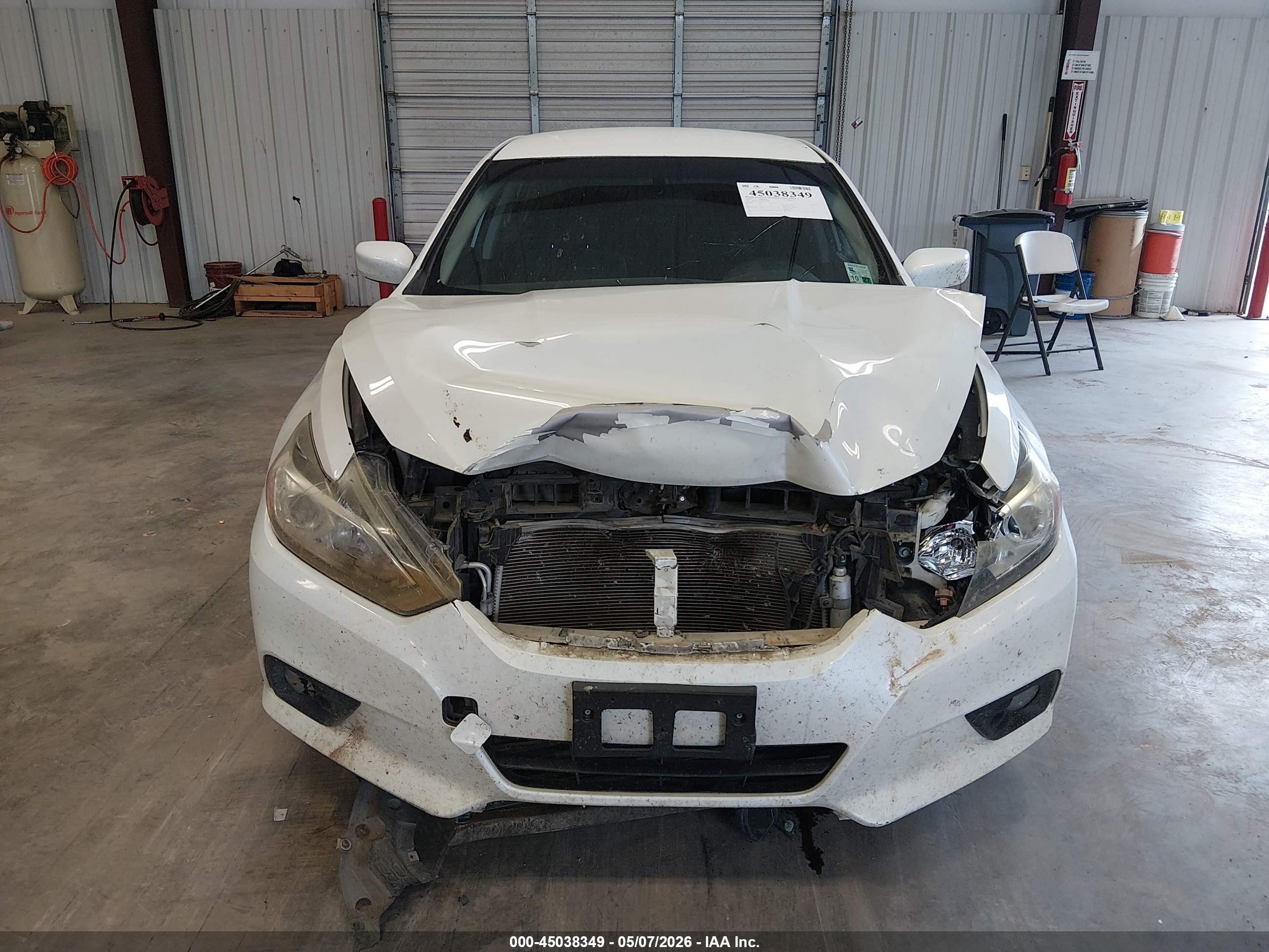 2016 Nissan Altima 2.5 Sv White vin: 1N4AL3AP6GC241696