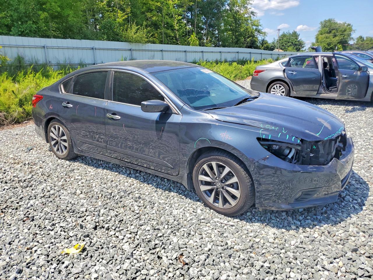 2016 Nissan Altima 2.5 Sv Black vin: 1N4AL3AP6GC285956
