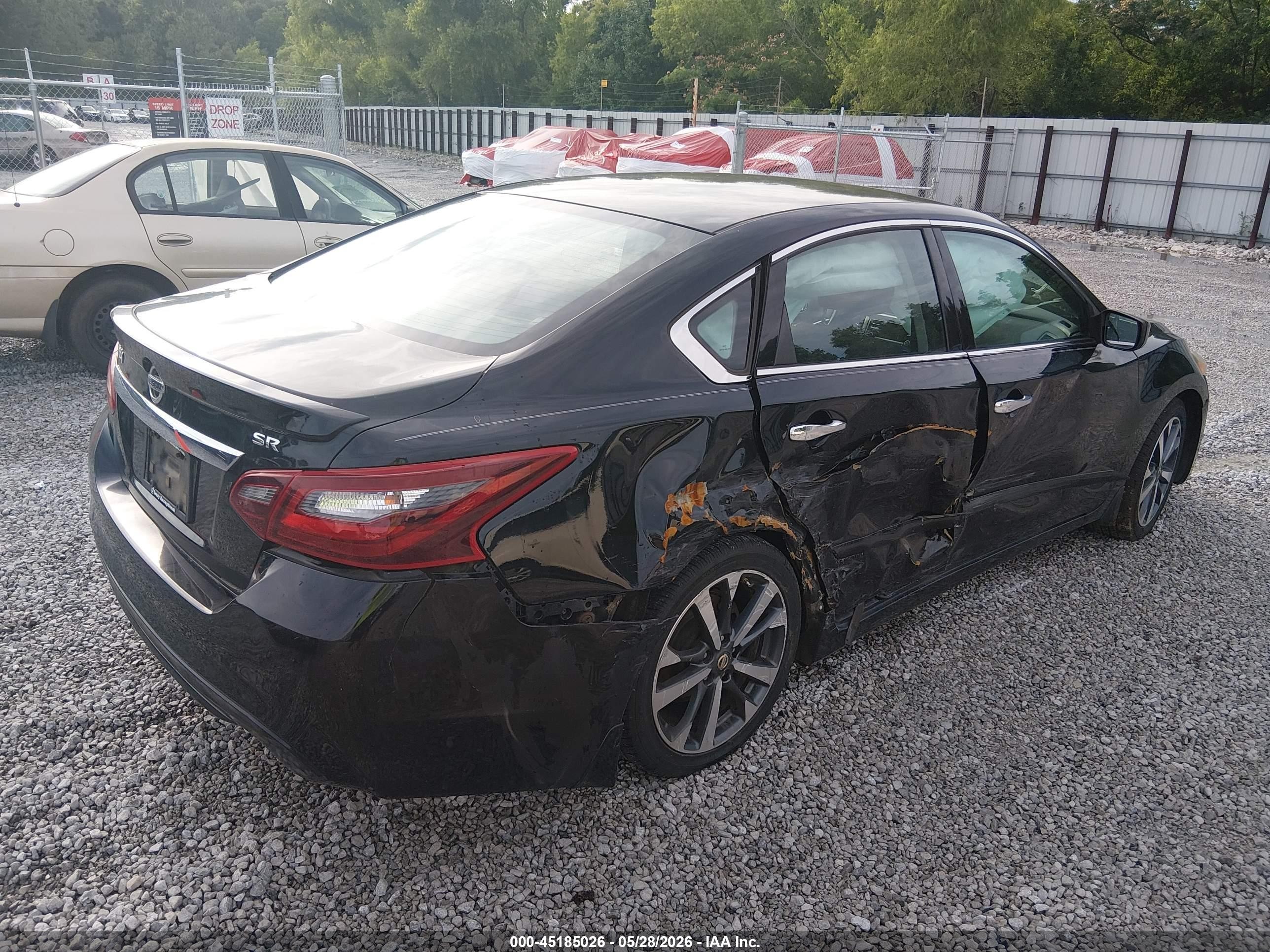 2017 Nissan Altima 2.5 Sr Black vin: 1N4AL3AP6HC160988
