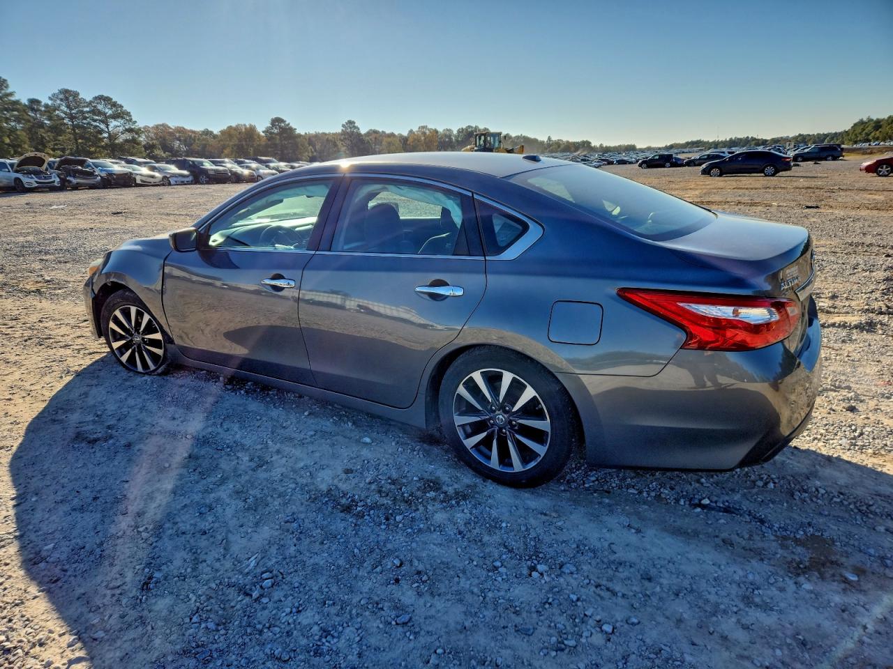 2017 Nissan Altima 2.5 Silver vin: 1N4AL3AP6HC192694