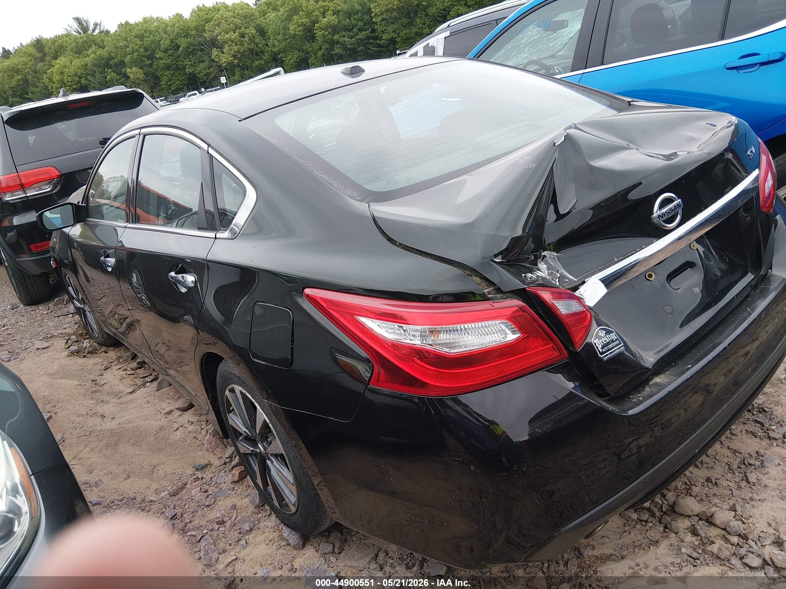 2017 Nissan Altima 2.5 Sv Черный vin: 1N4AL3AP6HC222759