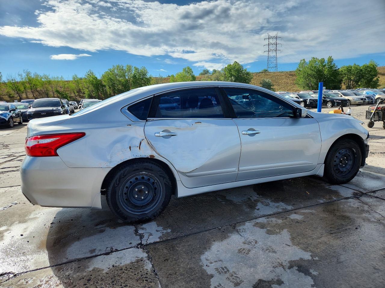 2017 Nissan Altima 2.5 S Silver vin: 1N4AL3AP6HC239402
