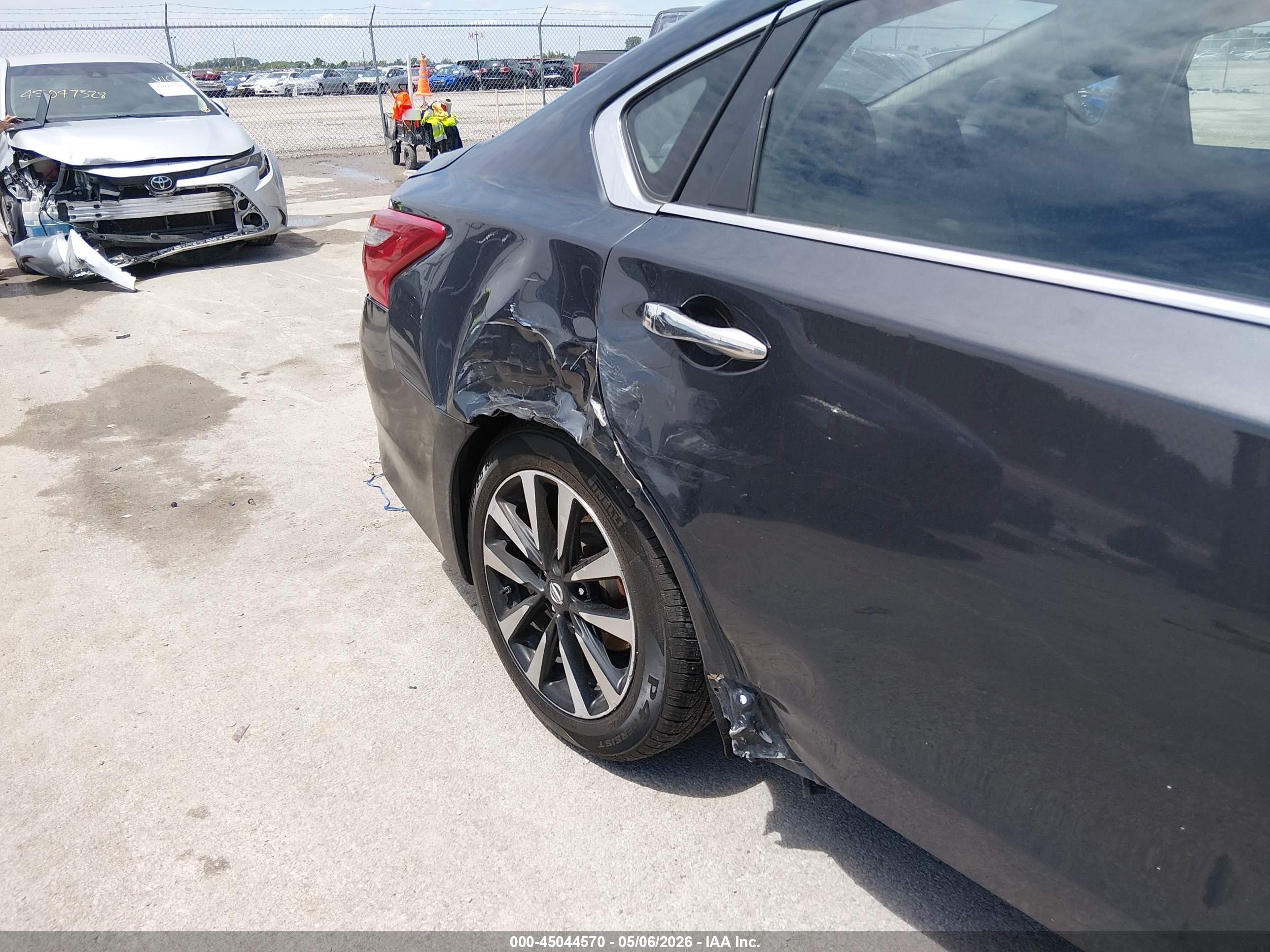 2018 Nissan Altima 2.5 Sl Blue vin: 1N4AL3AP6JC123526