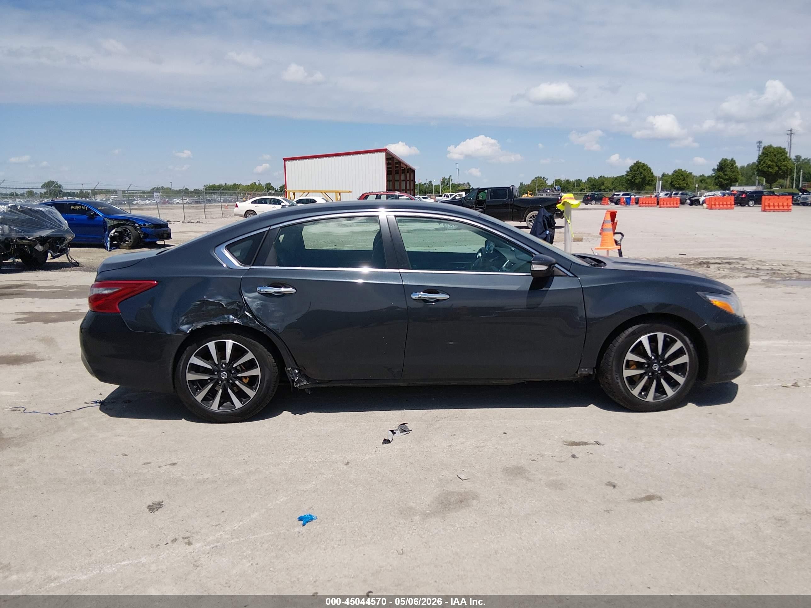 2018 Nissan Altima 2.5 Sl Blue vin: 1N4AL3AP6JC123526