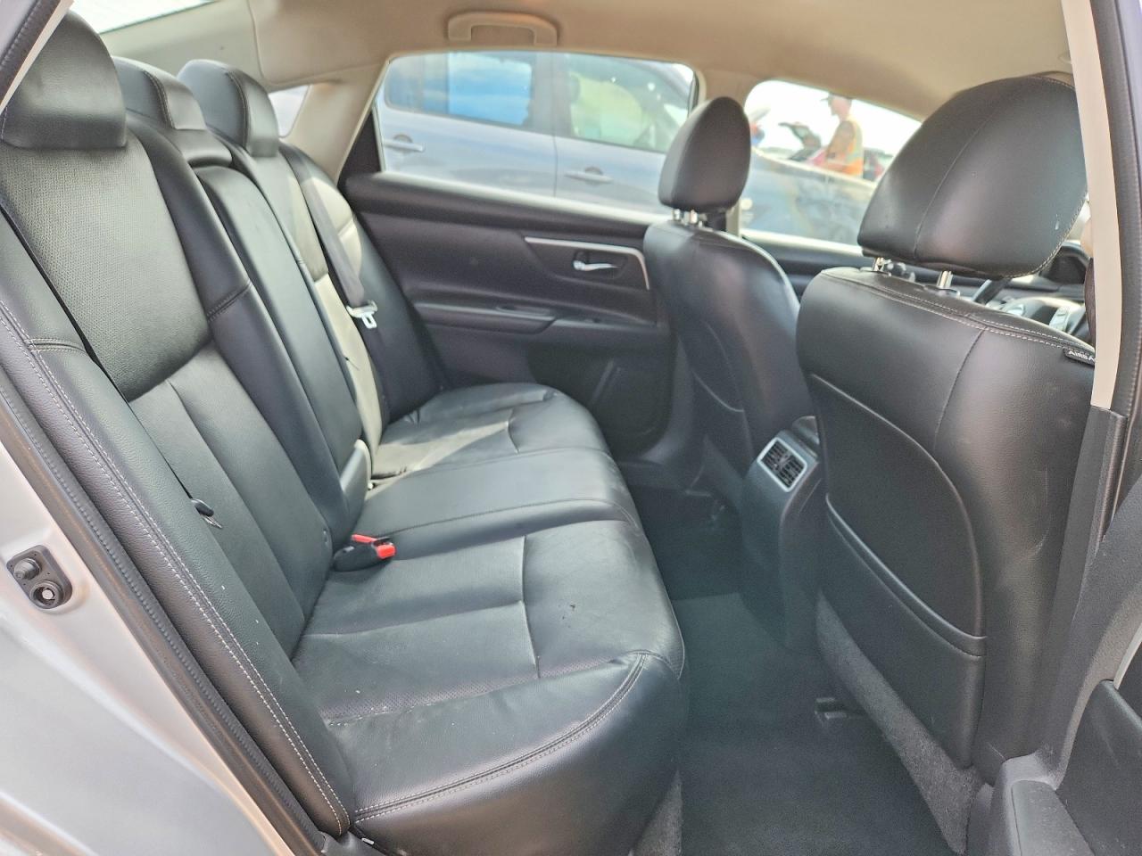 2018 Nissan Altima 2.5 Sl Silver vin: 1N4AL3AP6JC196377
