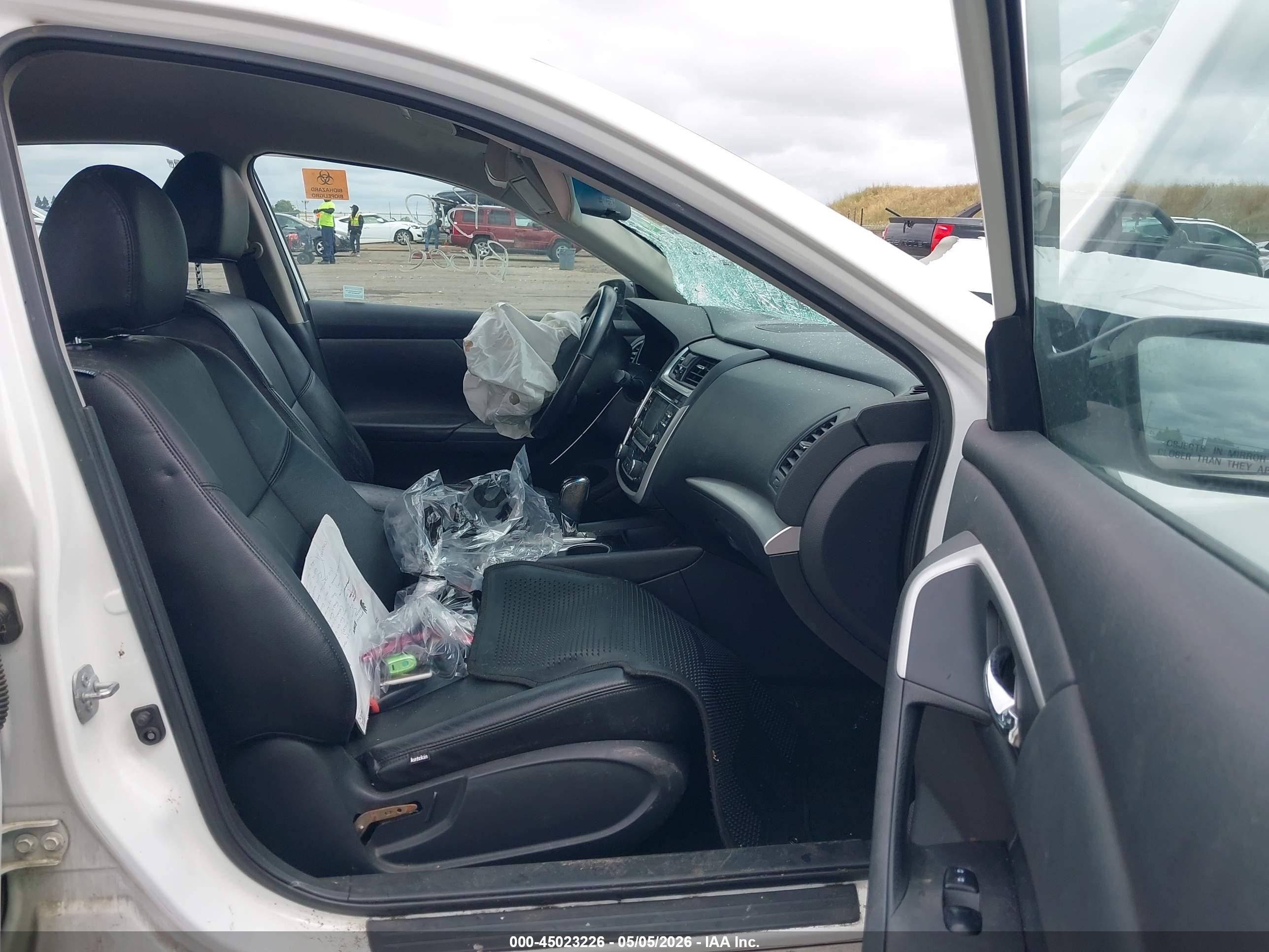 2018 Nissan Altima 2.5 Sv Белый vin: 1N4AL3AP6JC205238