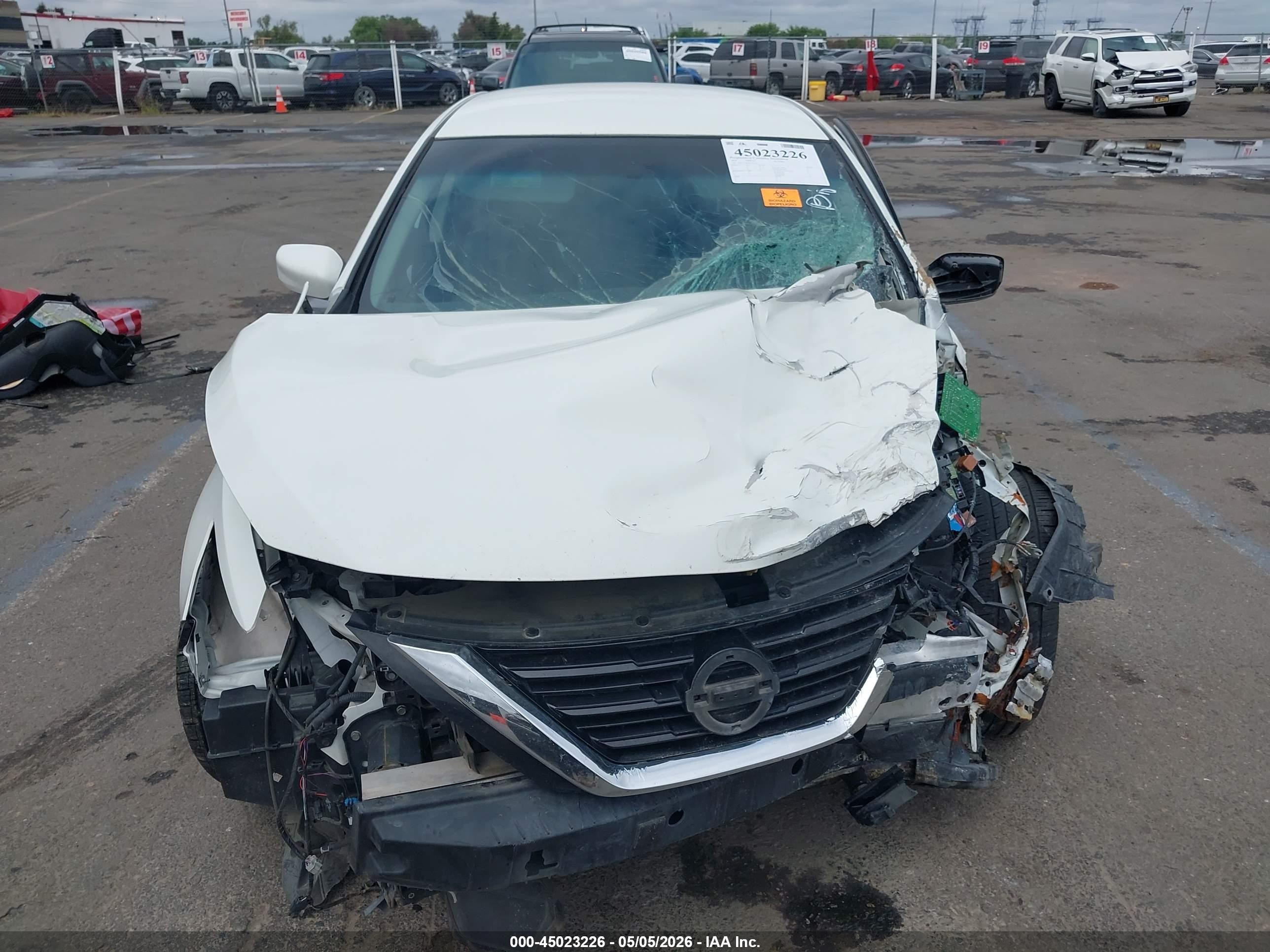 2018 Nissan Altima 2.5 Sv Белый vin: 1N4AL3AP6JC205238