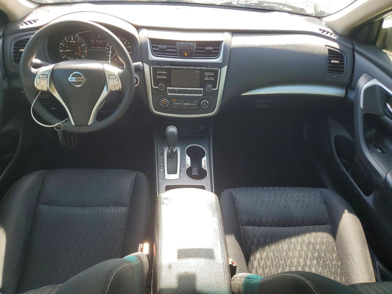 2018 Nissan Altima 2.5 S White vin: 1N4AL3AP6JC472976