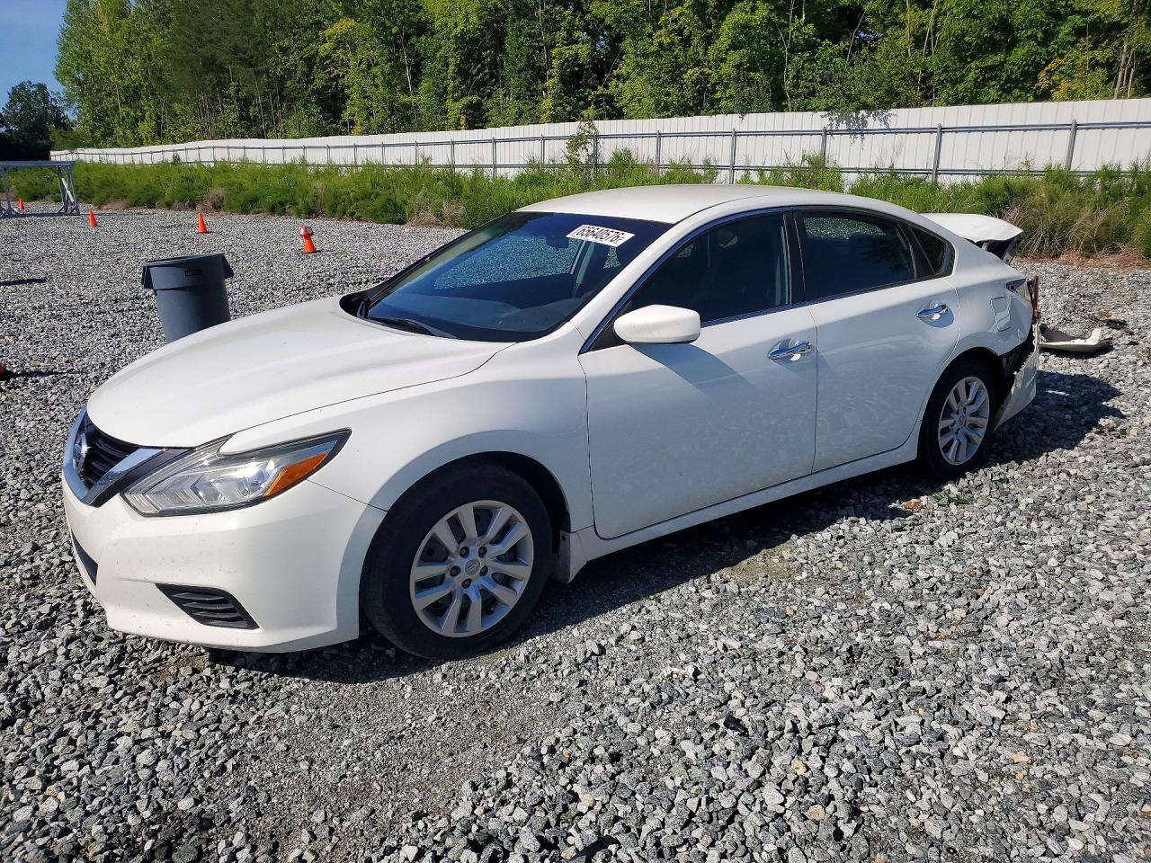 2018 Nissan Altima 2.5 S White vin: 1N4AL3AP6JC472976