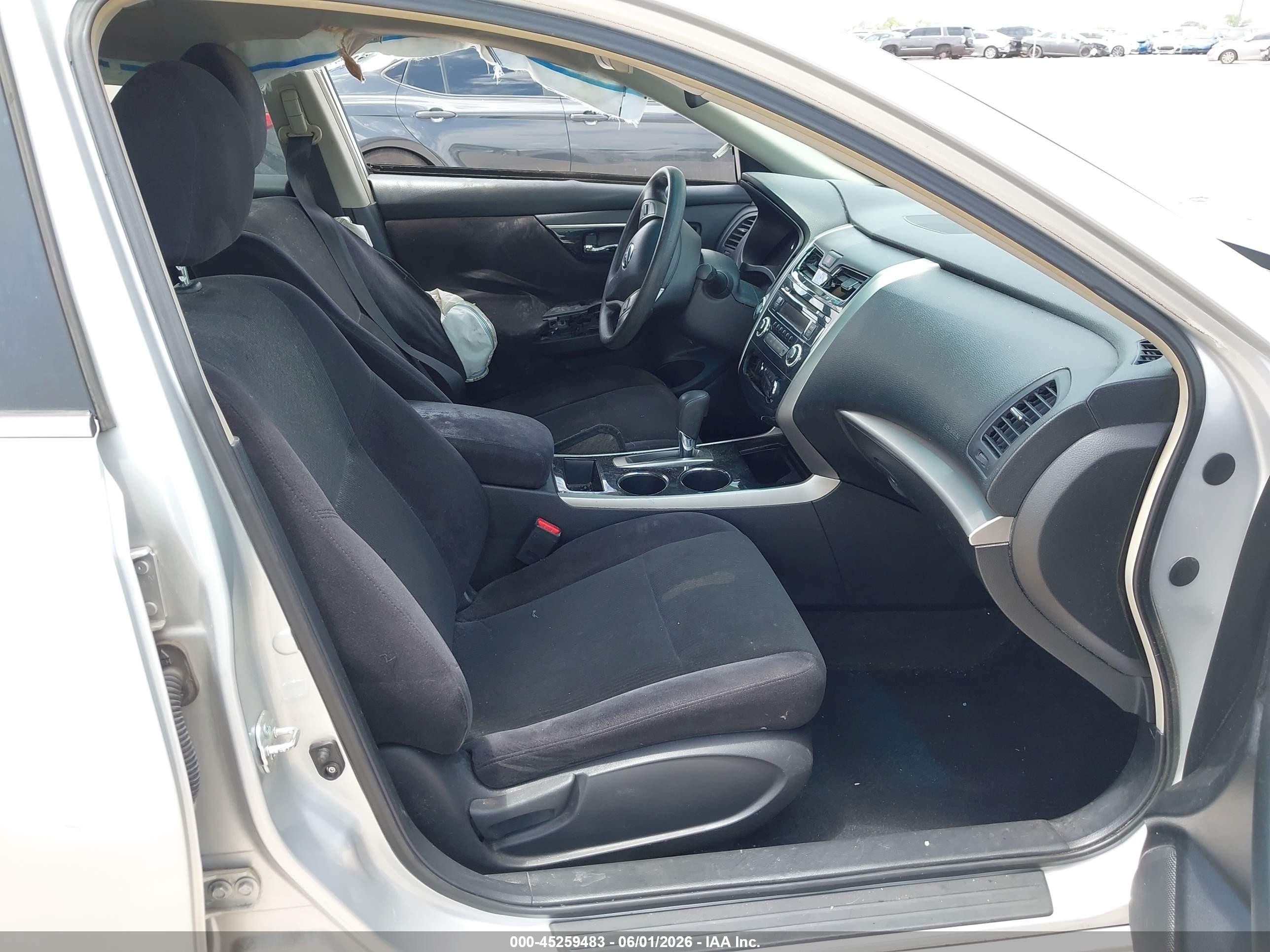 2013 Nissan Altima 2.5 S Silver vin: 1N4AL3AP7DC111471