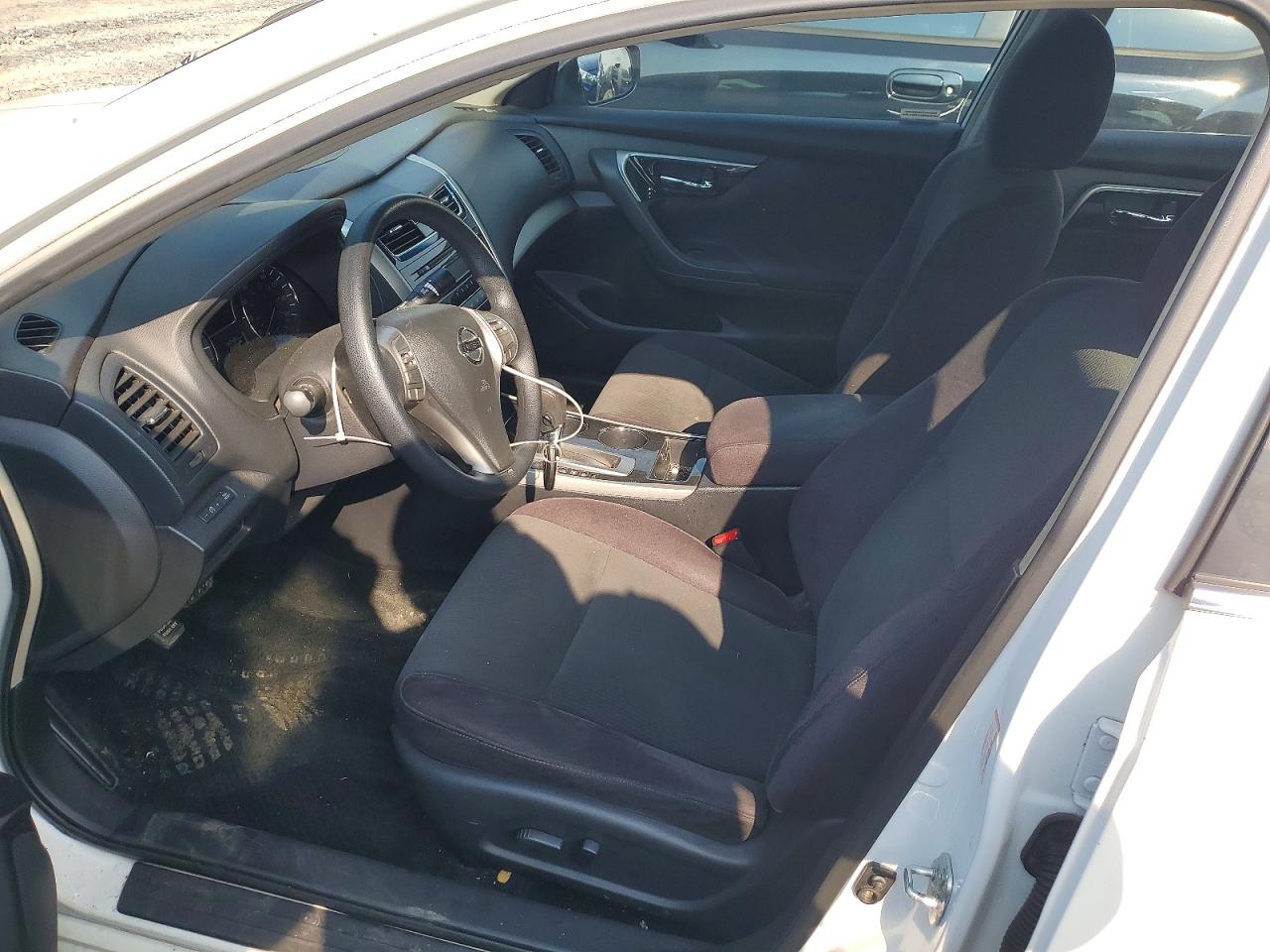 2013 Nissan Altima 2.5 White vin: 1N4AL3AP7DC124950