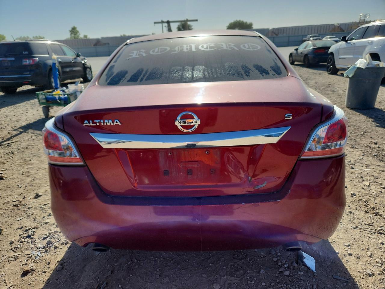 2013 Nissan Altima 2.5 Red vin: 1N4AL3AP7DC149024