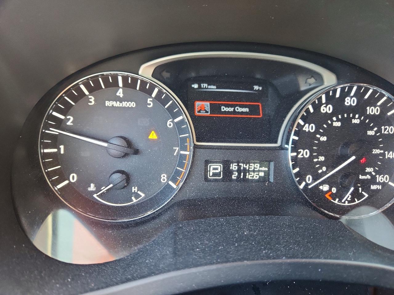 2013 Nissan Altima 2.5 Red vin: 1N4AL3AP7DC149024