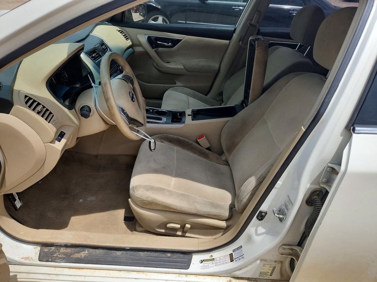 2013 Nissan Altima 2.5 White vin: 1N4AL3AP7DC193900