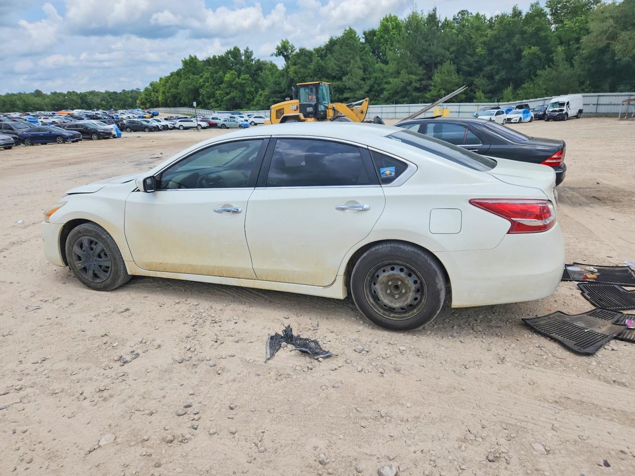 2013 Nissan Altima 2.5 White vin: 1N4AL3AP7DC193900