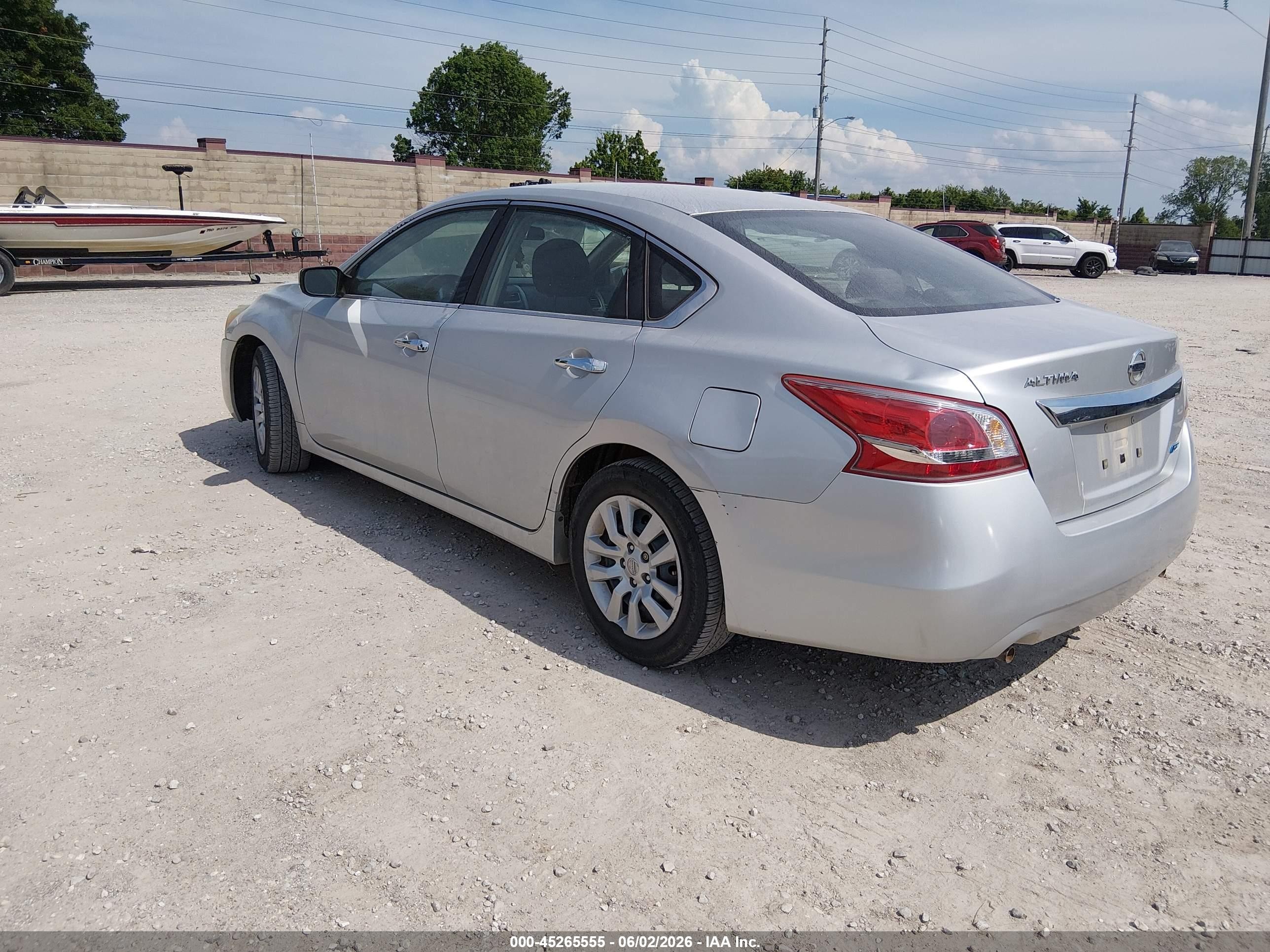 2013 Nissan Altima 2.5 Silver vin: 1N4AL3AP7DC202935