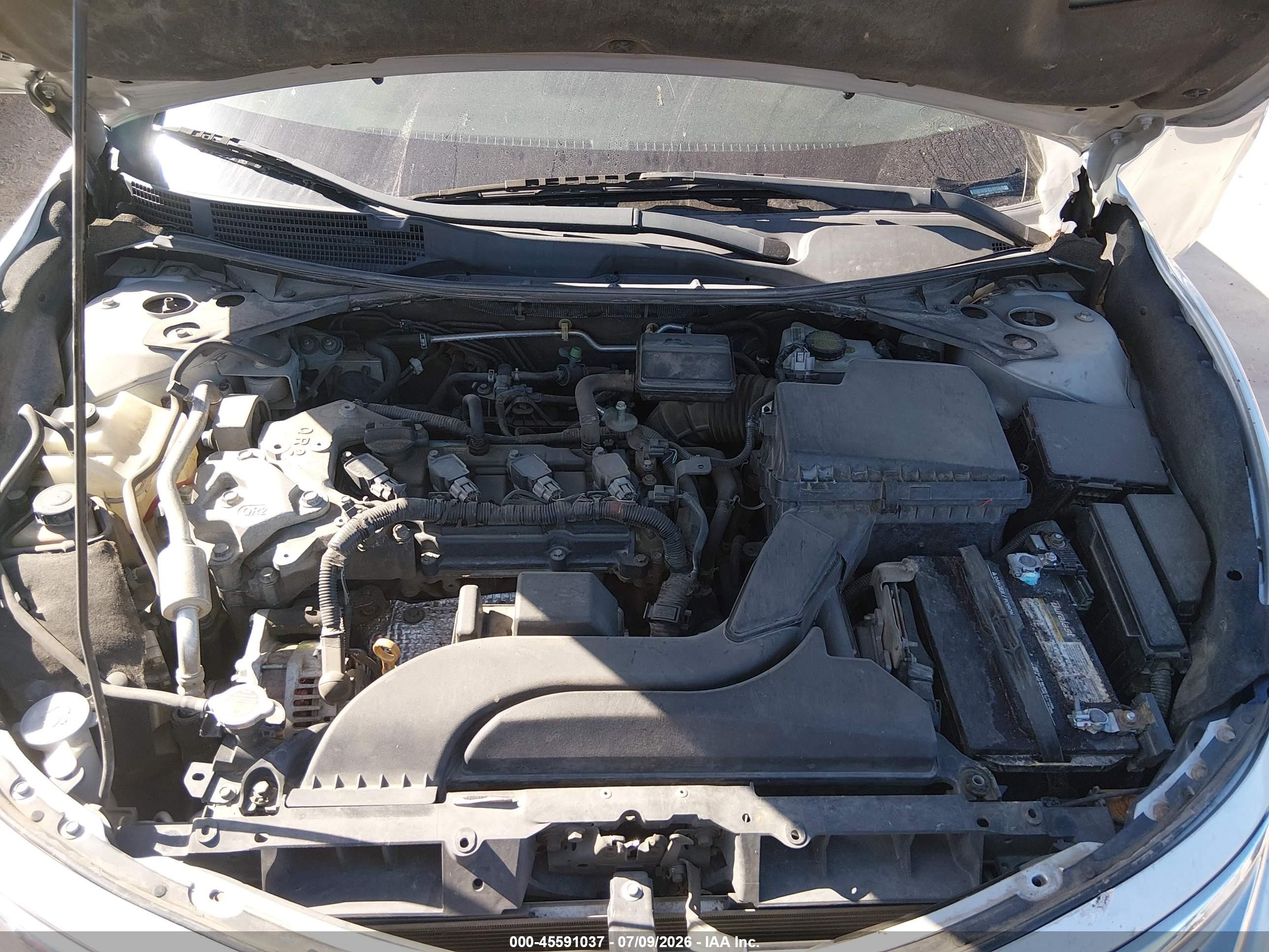 2013 Nissan Altima 2.5 S Silver vin: 1N4AL3AP7DC204670