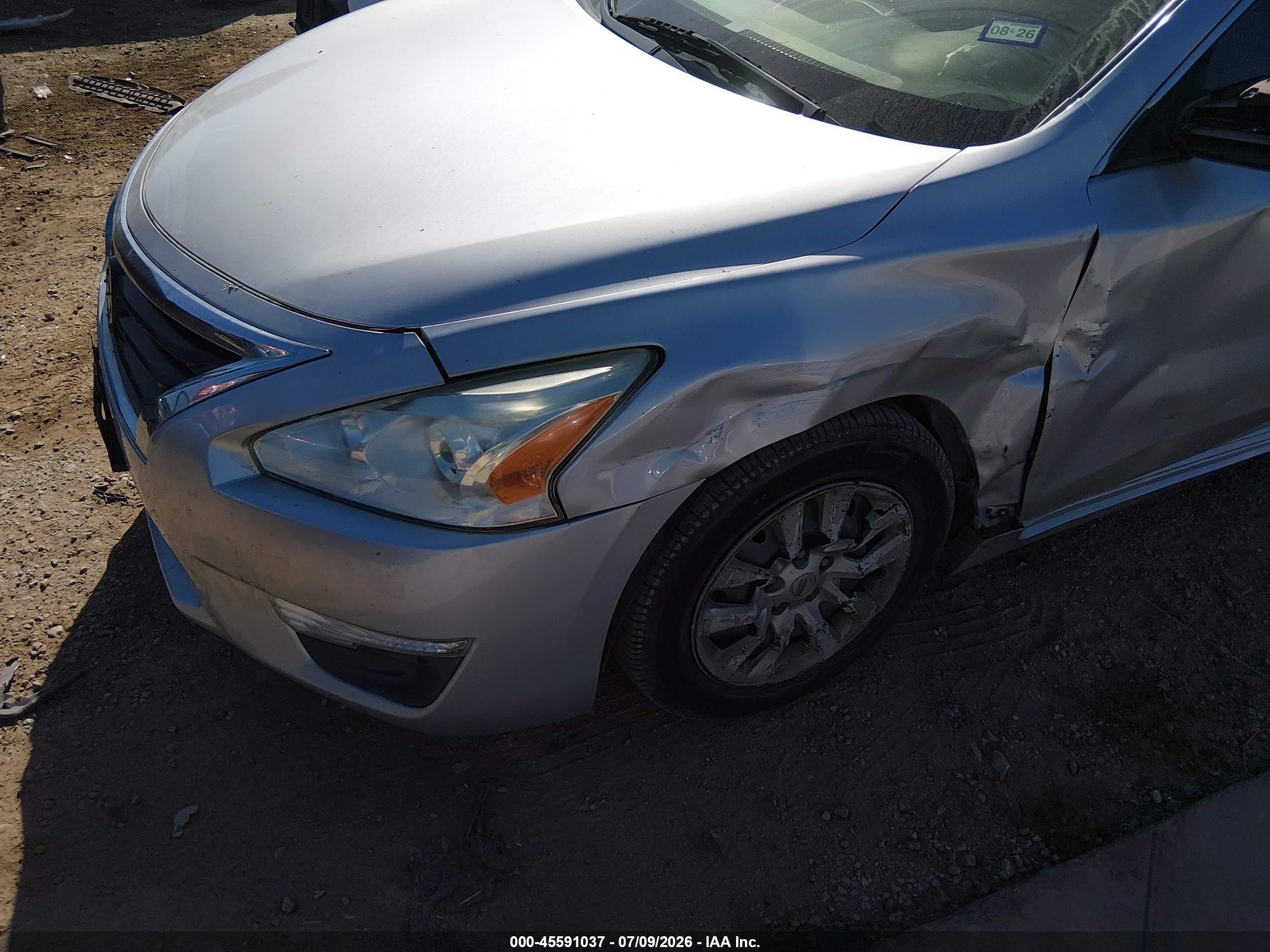 2013 Nissan Altima 2.5 S Silver vin: 1N4AL3AP7DC204670