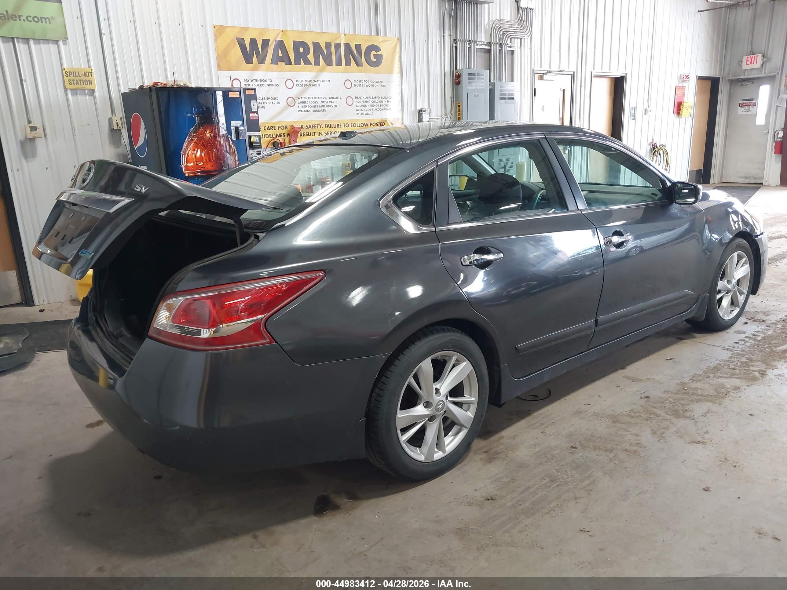 2013 Nissan Altima 2.5 Sv Серый vin: 1N4AL3AP7DC206192