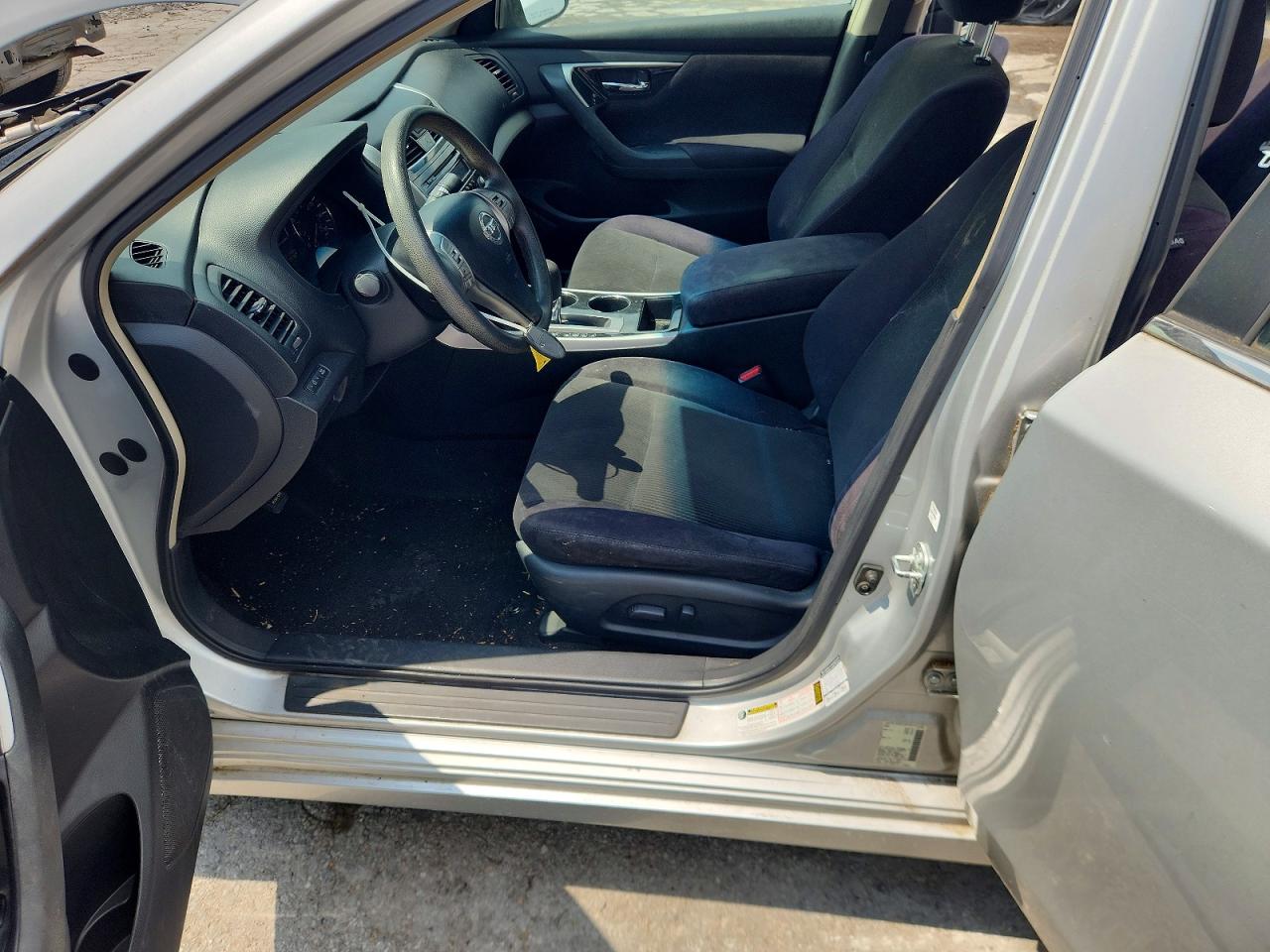 2013 Nissan Altima 2.5 Silver vin: 1N4AL3AP7DC208928