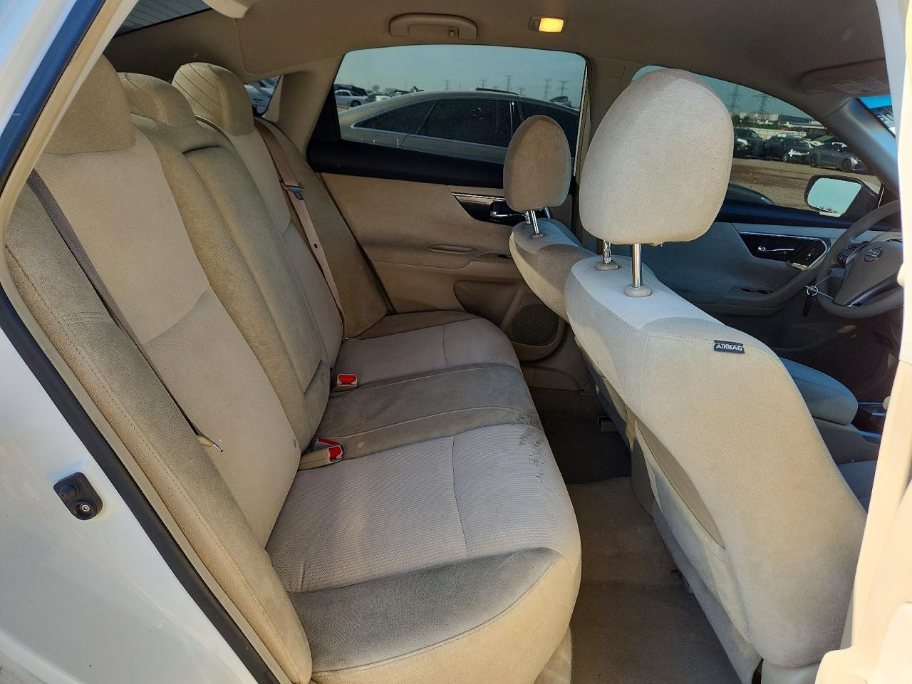 2013 Nissan Altima 2.5 White vin: 1N4AL3AP7DC212719
