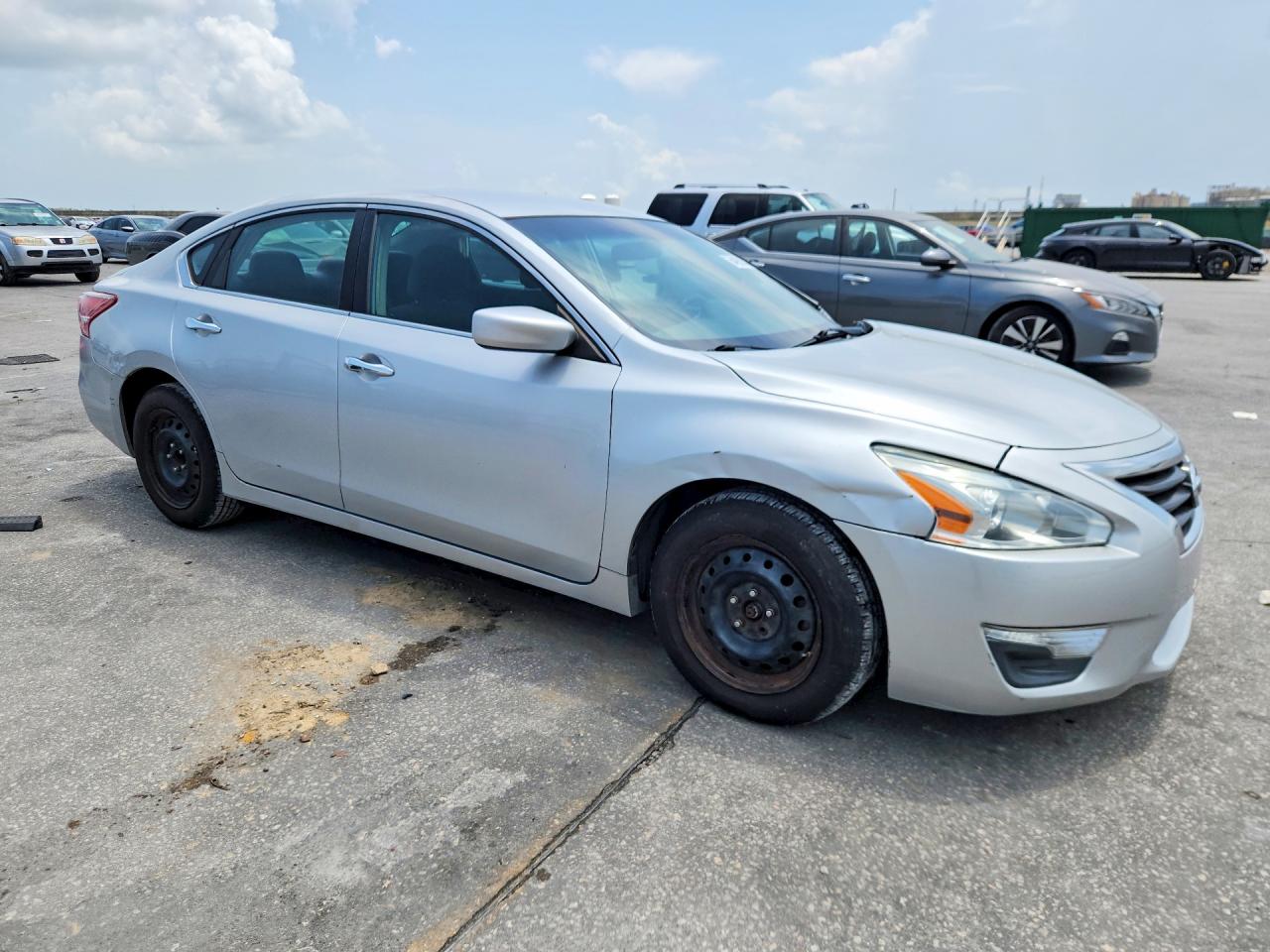 2013 Nissan Altima 2.5 Серебряный vin: 1N4AL3AP7DC236812