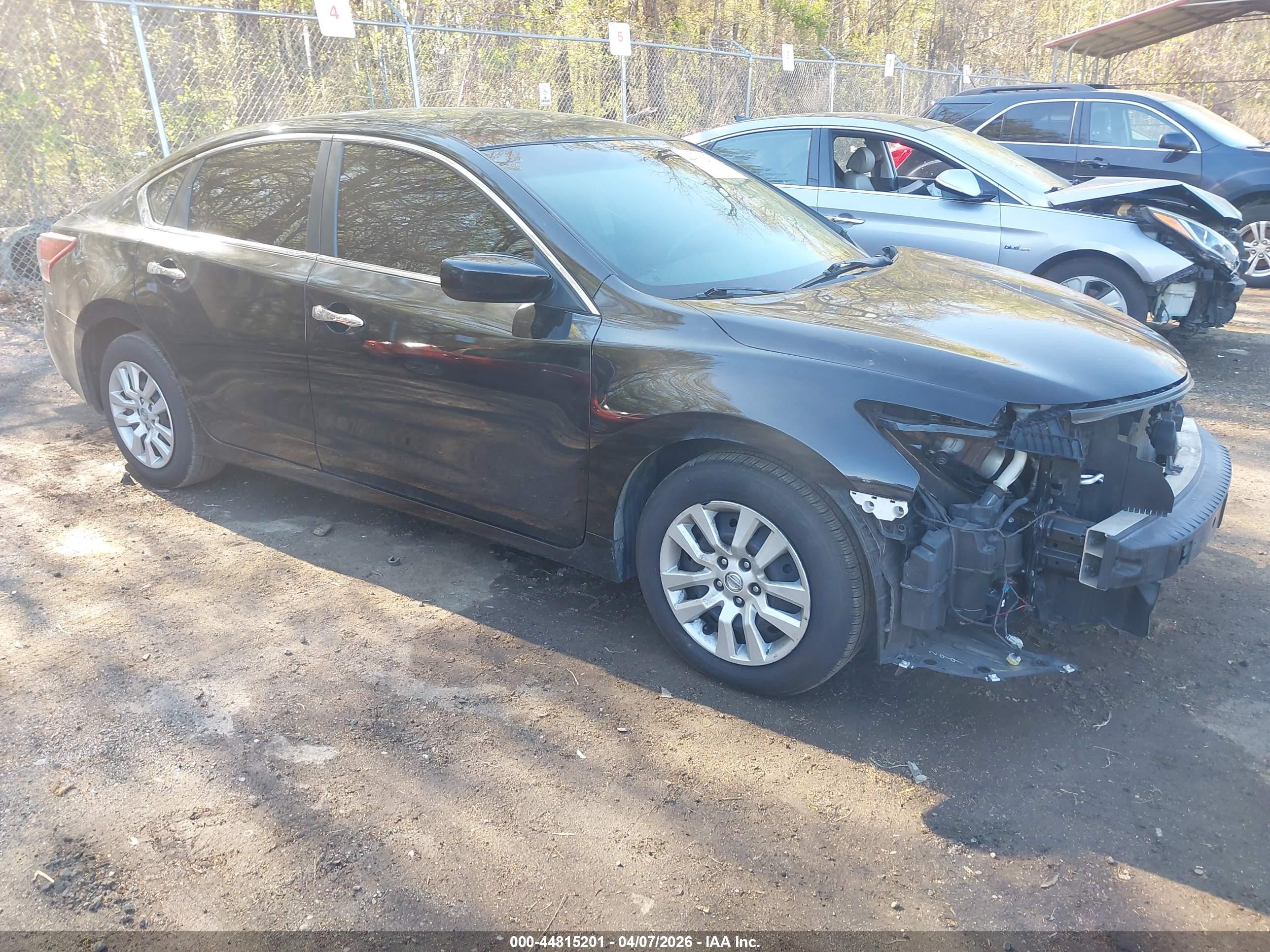 2013 Nissan Altima 2.5 S Черный vin: 1N4AL3AP7DC246188