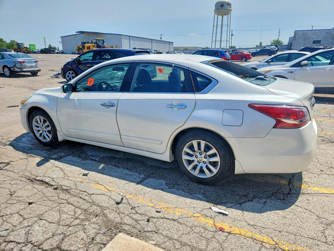 2013 Nissan Altima 2.5 White vin: 1N4AL3AP7DC247101