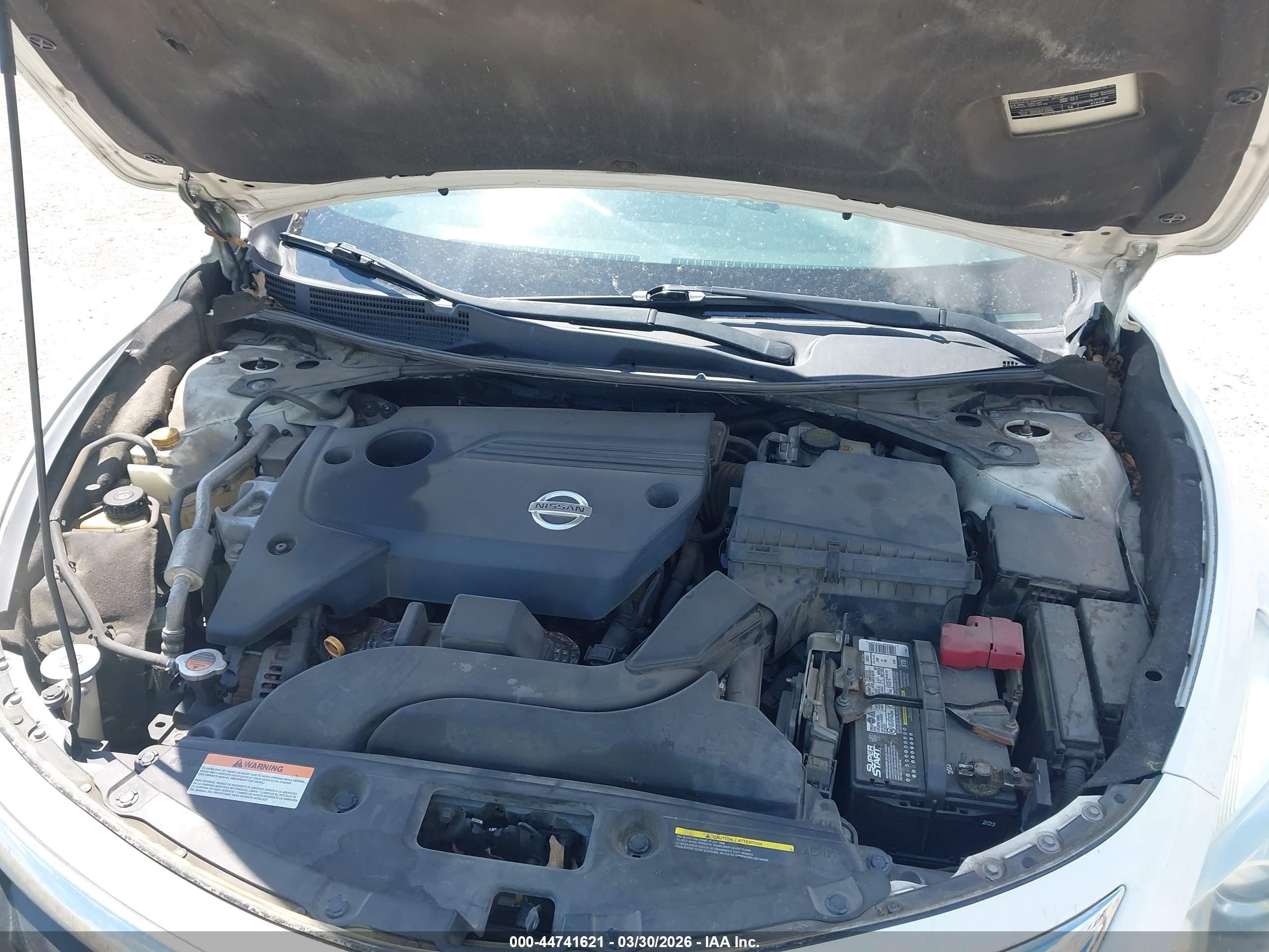 2013 Nissan Altima 2.5 S Белый vin: 1N4AL3AP7DC247163