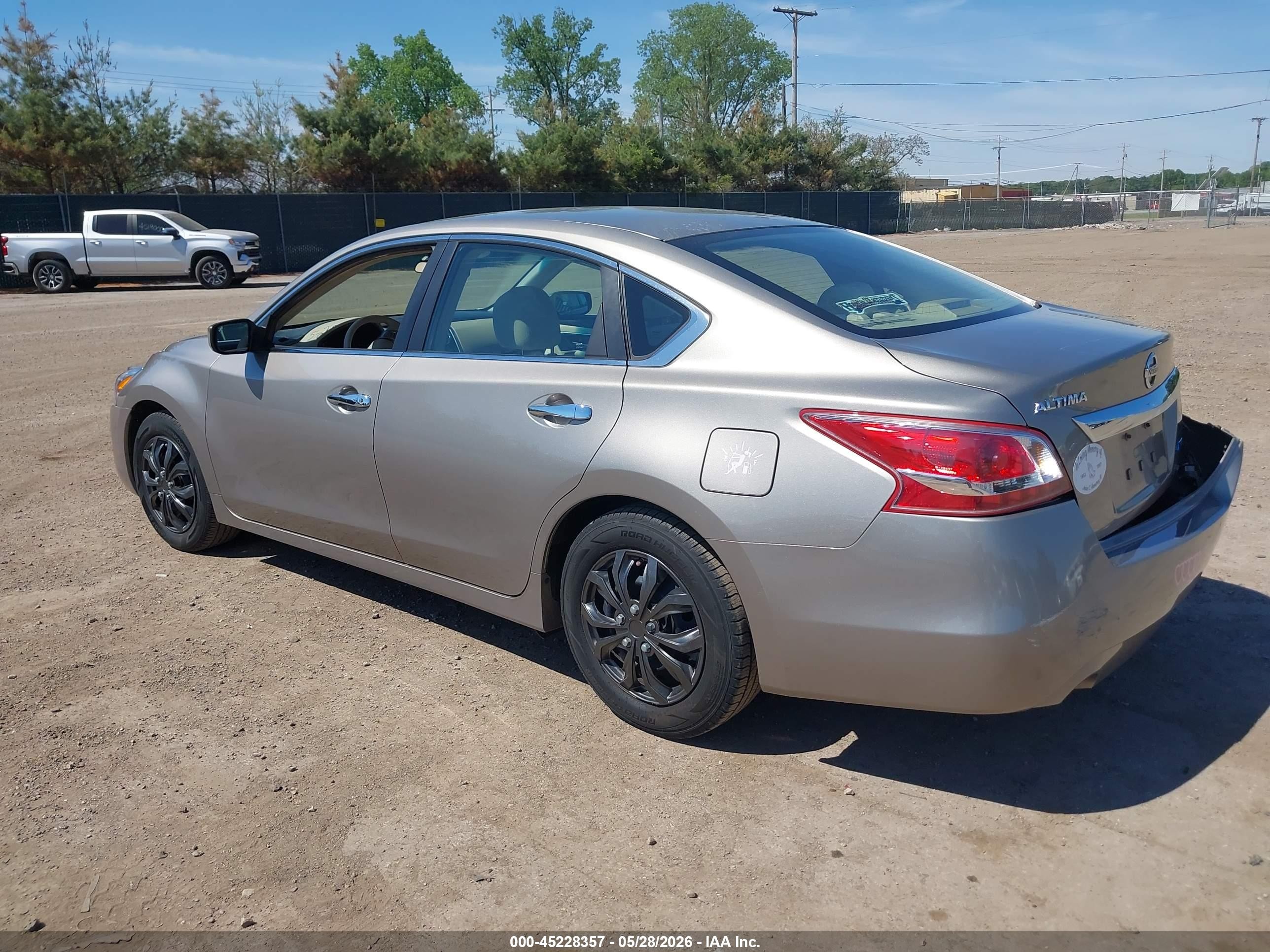 2013 Nissan Altima 2.5 S Коричневый vin: 1N4AL3AP7DC247387