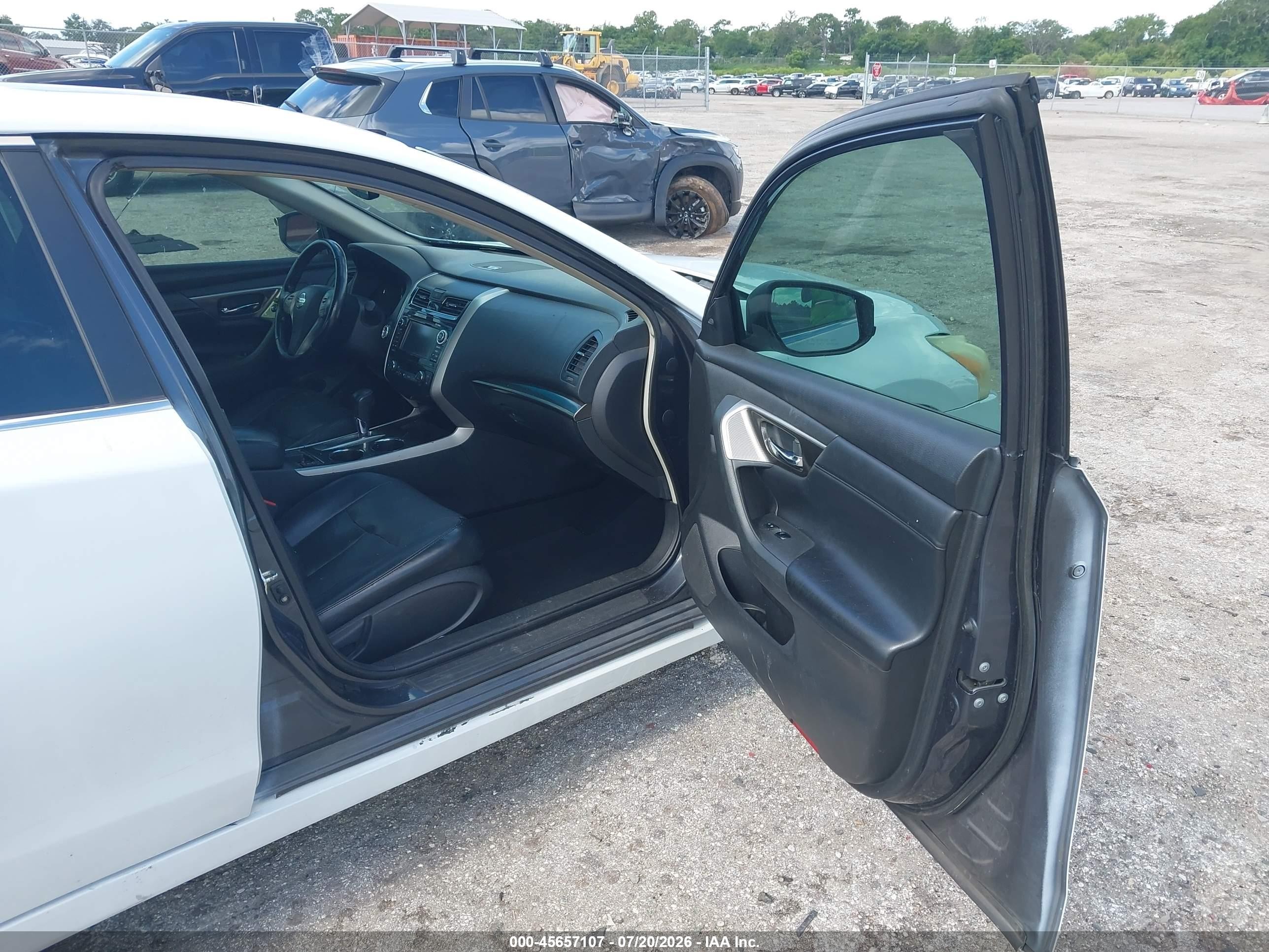2013 Nissan Altima 2.5 Sl White vin: 1N4AL3AP7DC249821