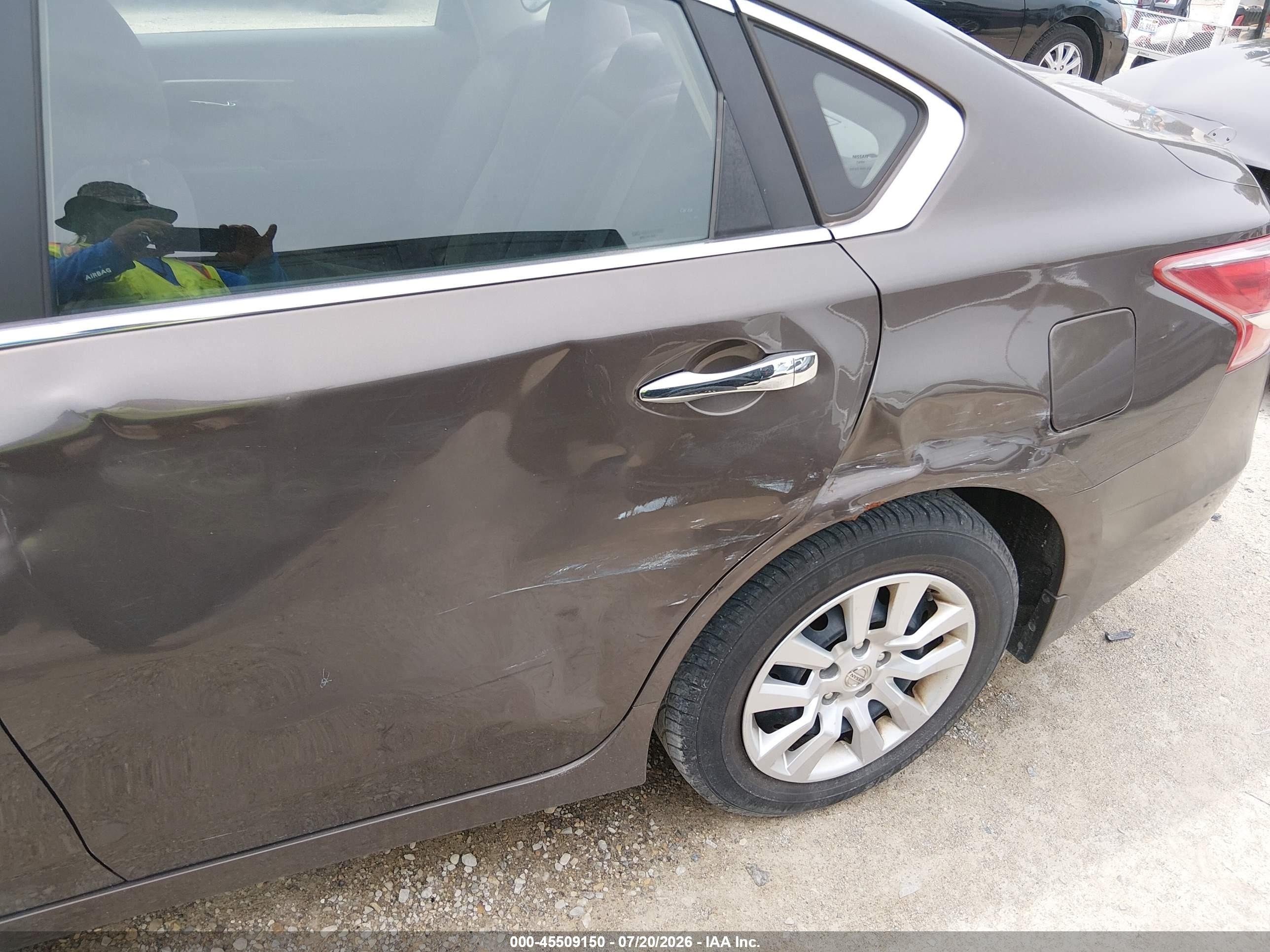 2013 Nissan Altima 2.5 S Коричневый vin: 1N4AL3AP7DC252041