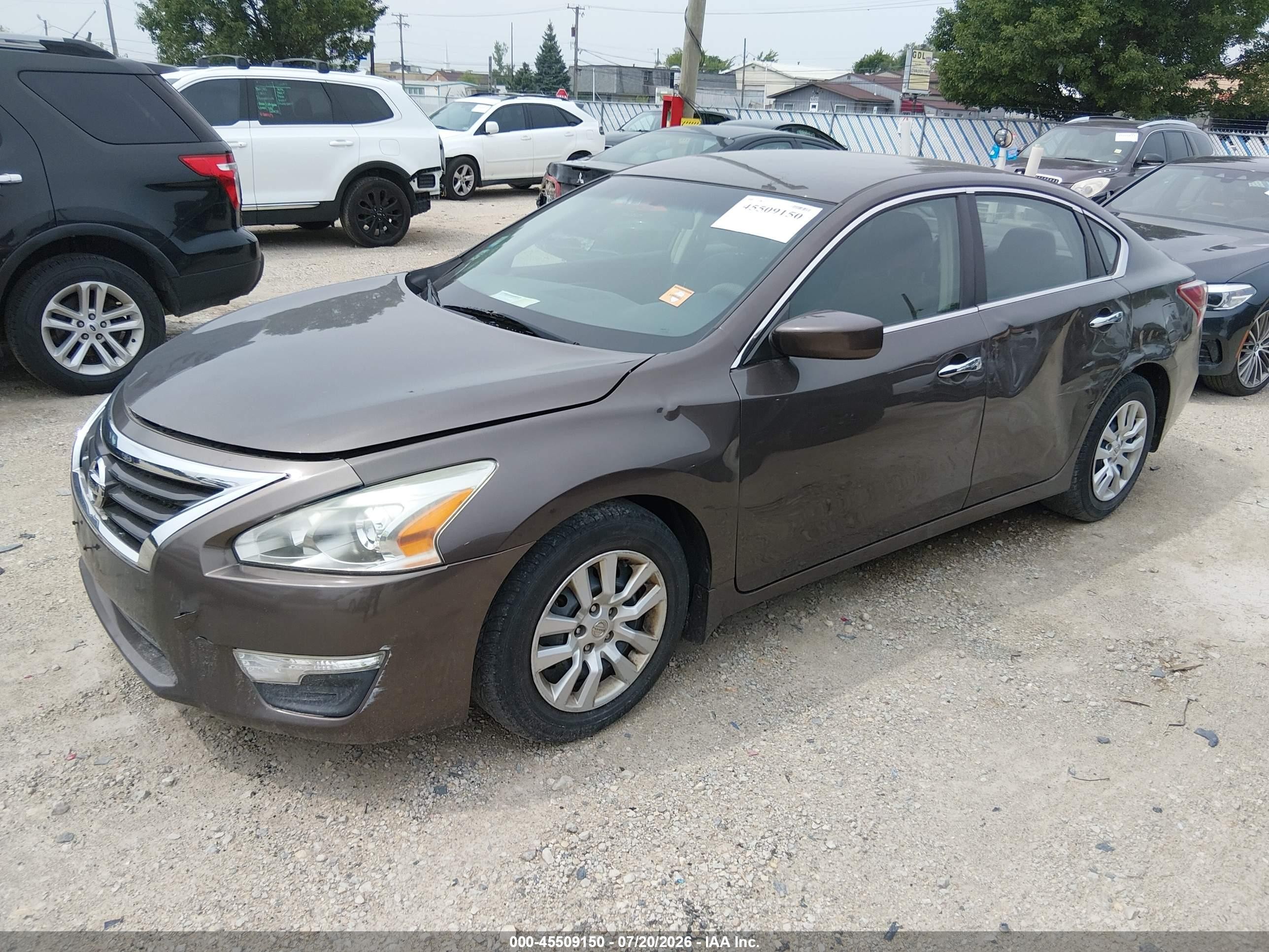 2013 Nissan Altima 2.5 S Коричневый vin: 1N4AL3AP7DC252041