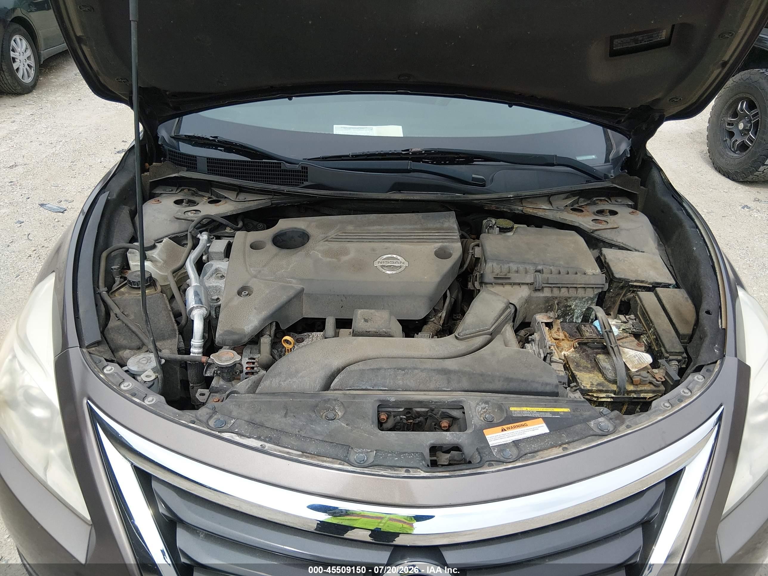 2013 Nissan Altima 2.5 S Коричневый vin: 1N4AL3AP7DC252041