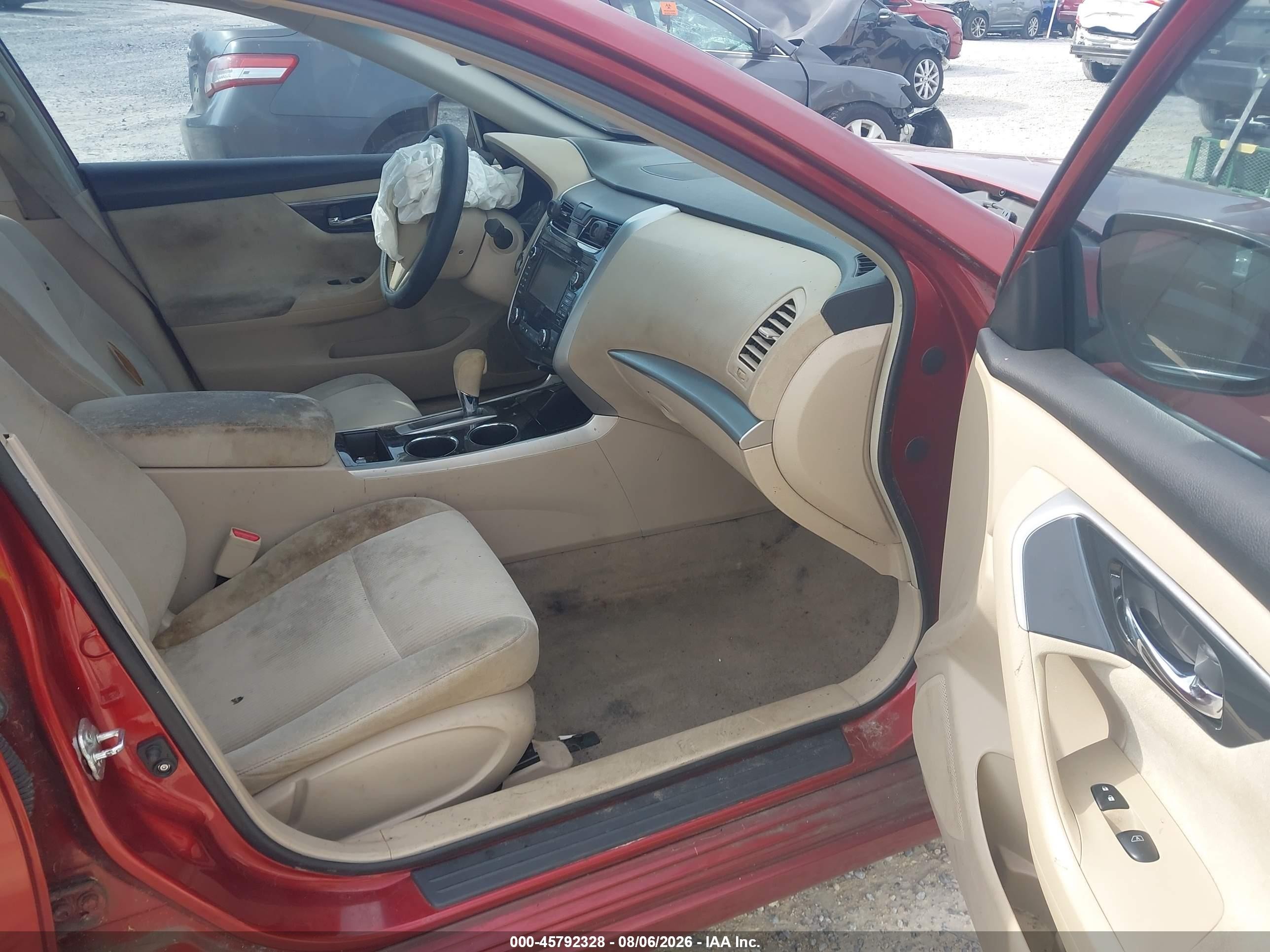 2013 Nissan Altima 2.5 Sv Red vin: 1N4AL3AP7DC254307