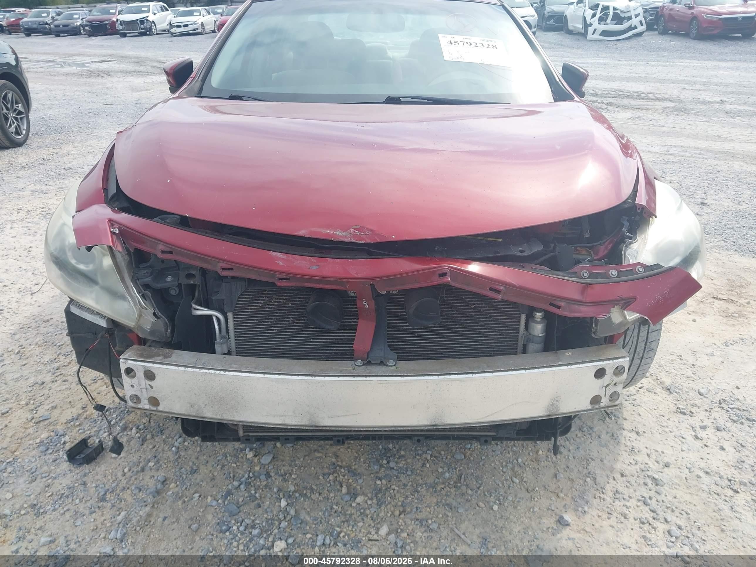 2013 Nissan Altima 2.5 Sv Red vin: 1N4AL3AP7DC254307