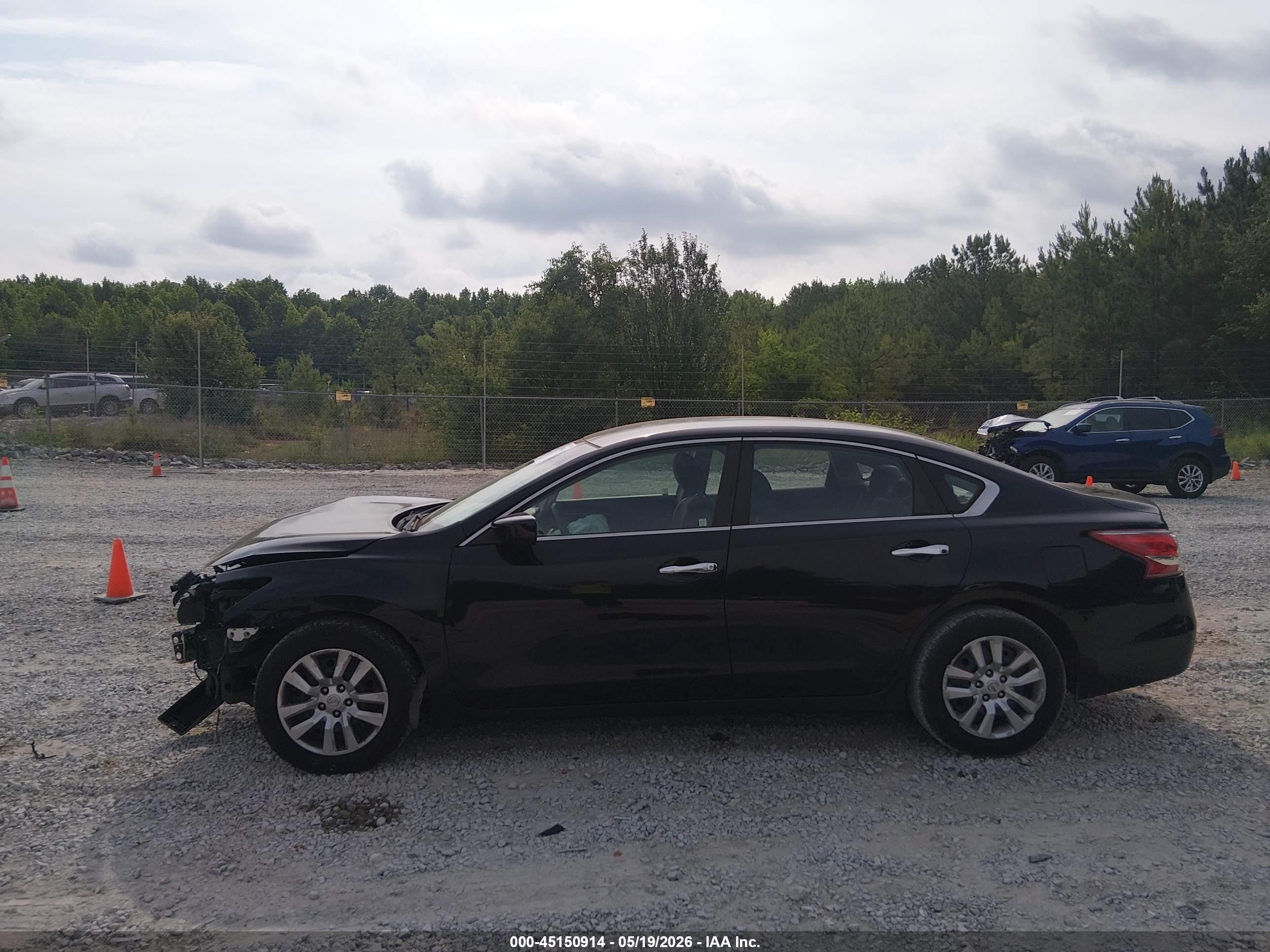 2013 Nissan Altima 2.5 S Black vin: 1N4AL3AP7DC266862
