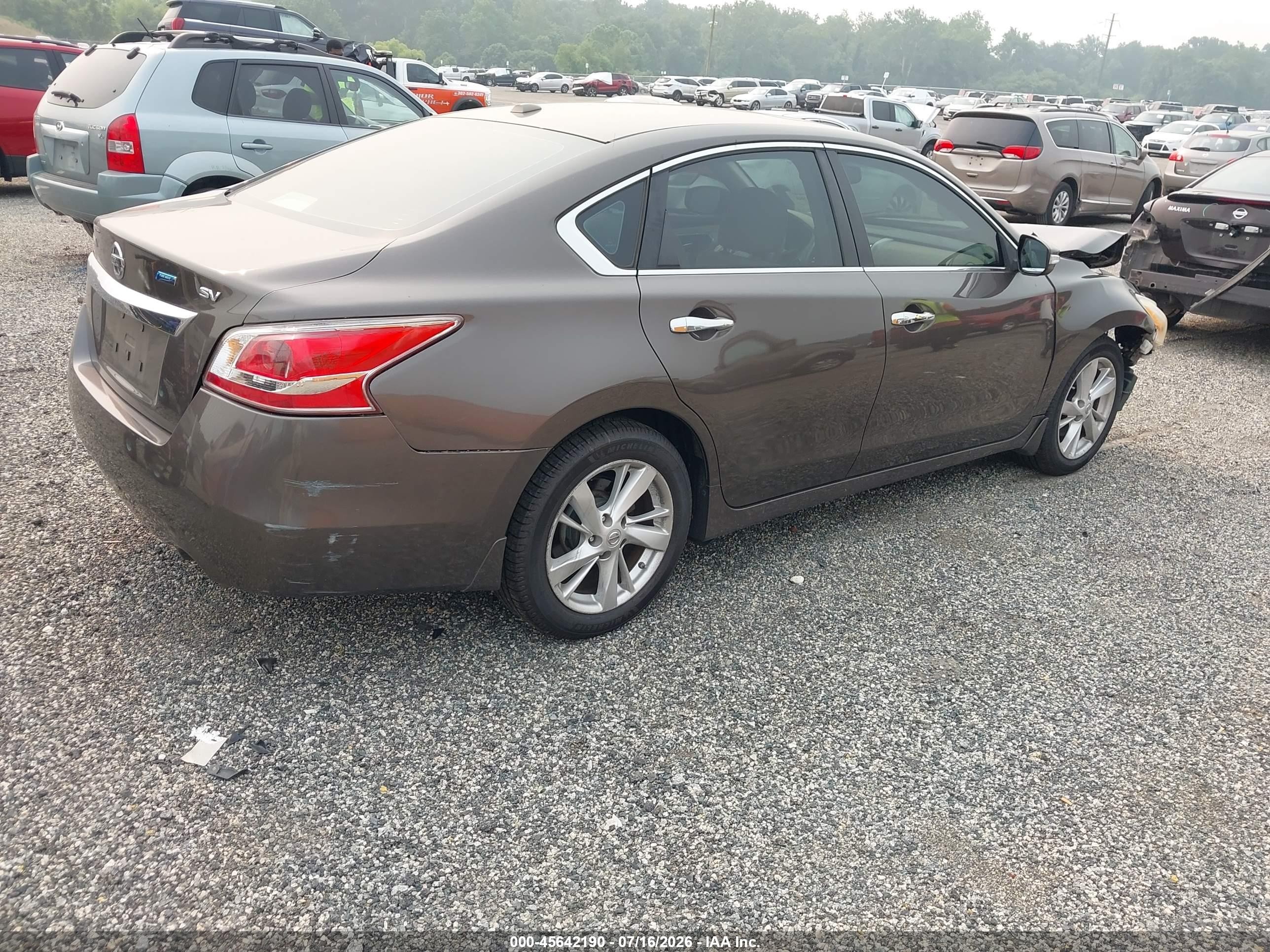 2013 Nissan Altima 2.5 Sv Brown vin: 1N4AL3AP7DC268613