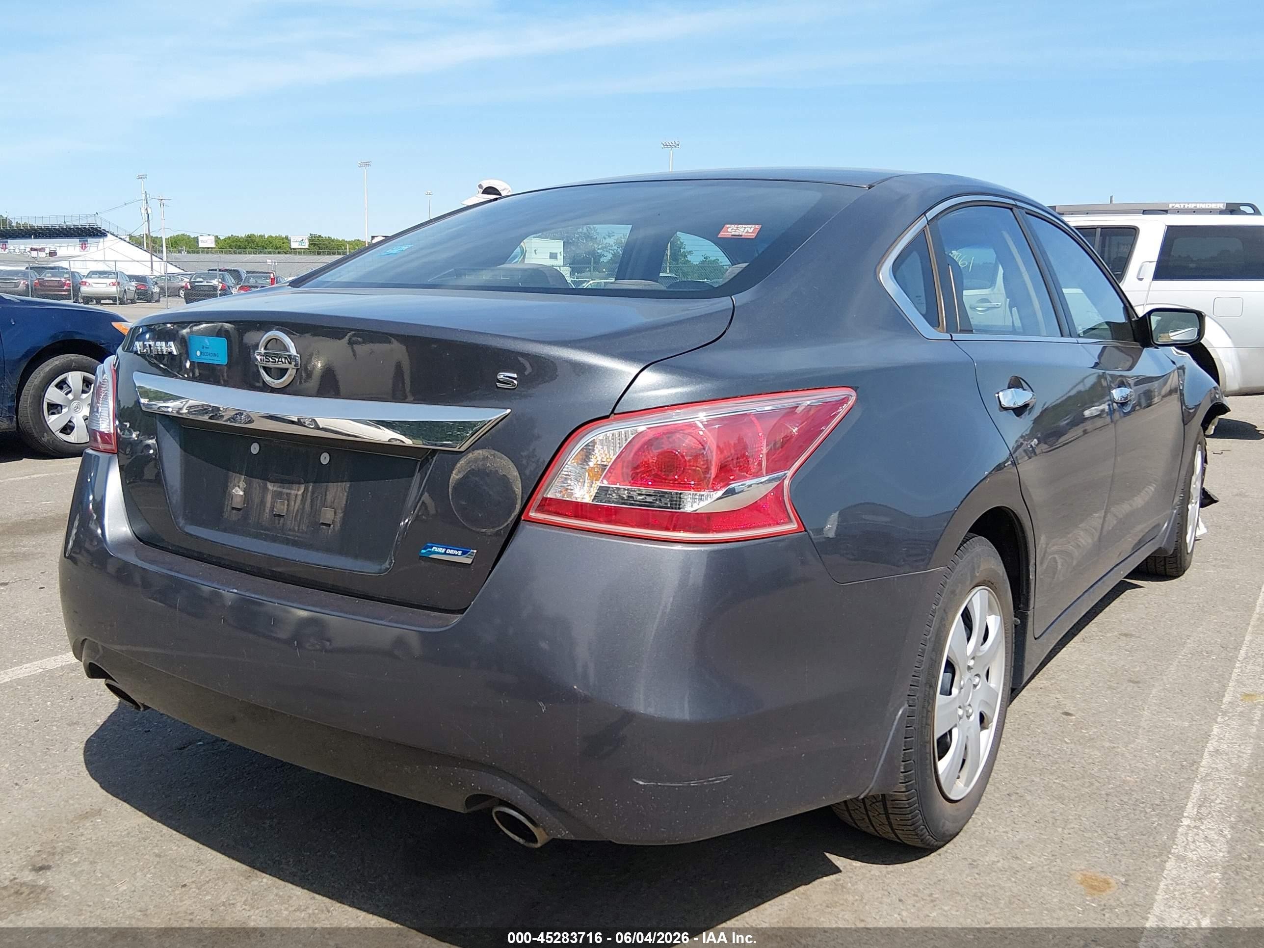 2013 Nissan Altima 2.5 S Gray vin: 1N4AL3AP7DC271057