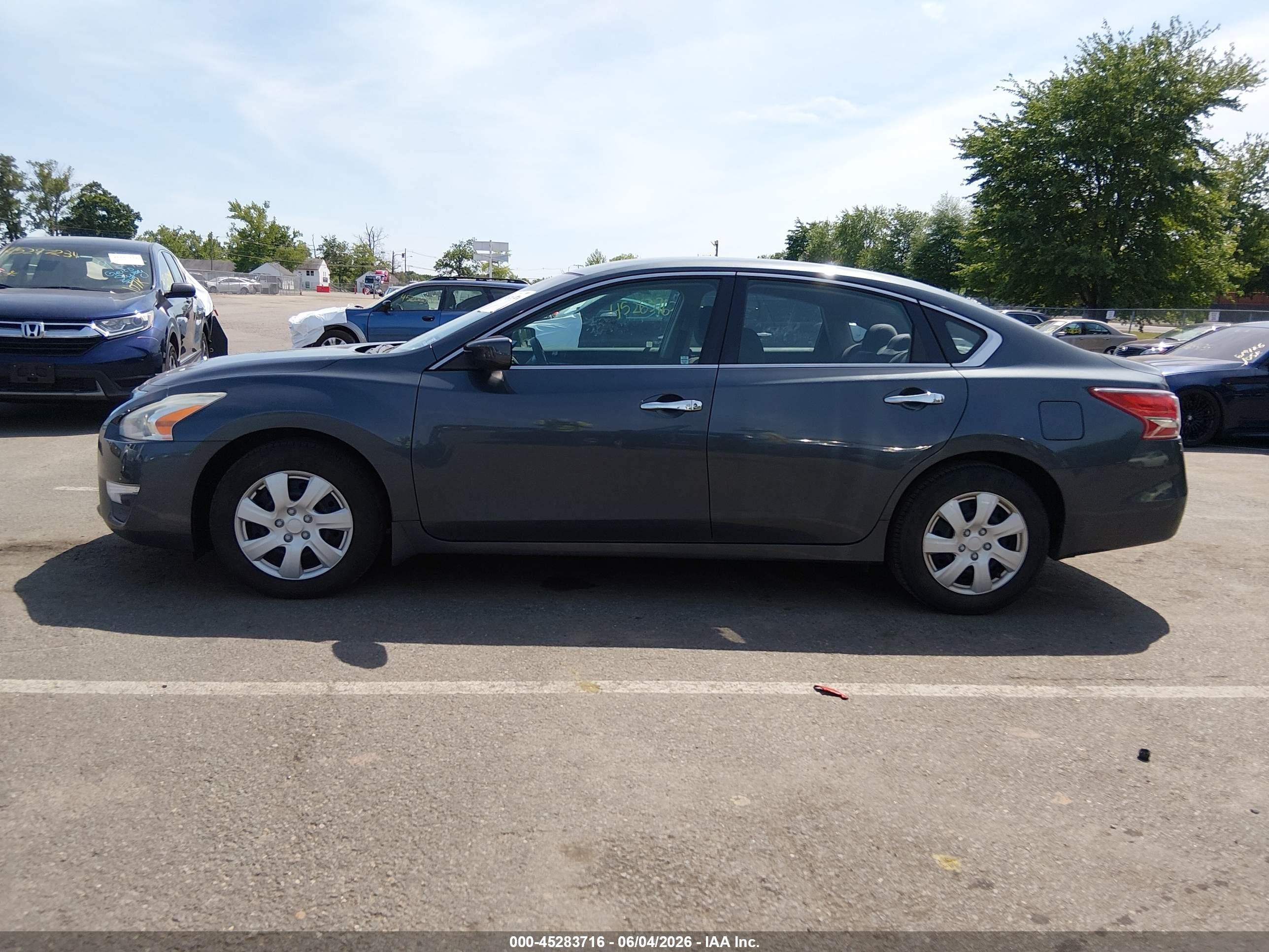 2013 Nissan Altima 2.5 S Gray vin: 1N4AL3AP7DC271057