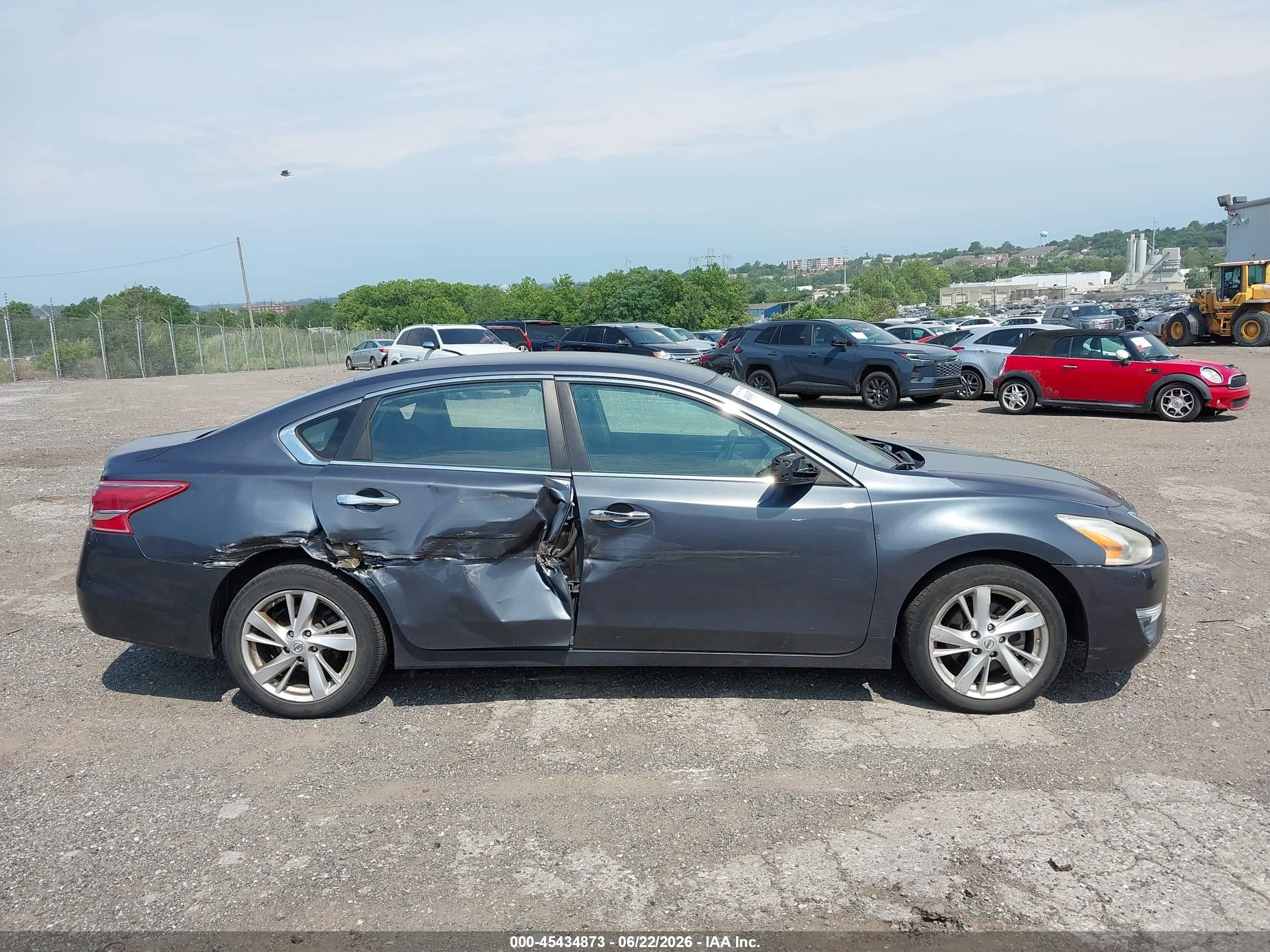 2013 Nissan Altima 2.5 Sv Gray vin: 1N4AL3AP7DC286464