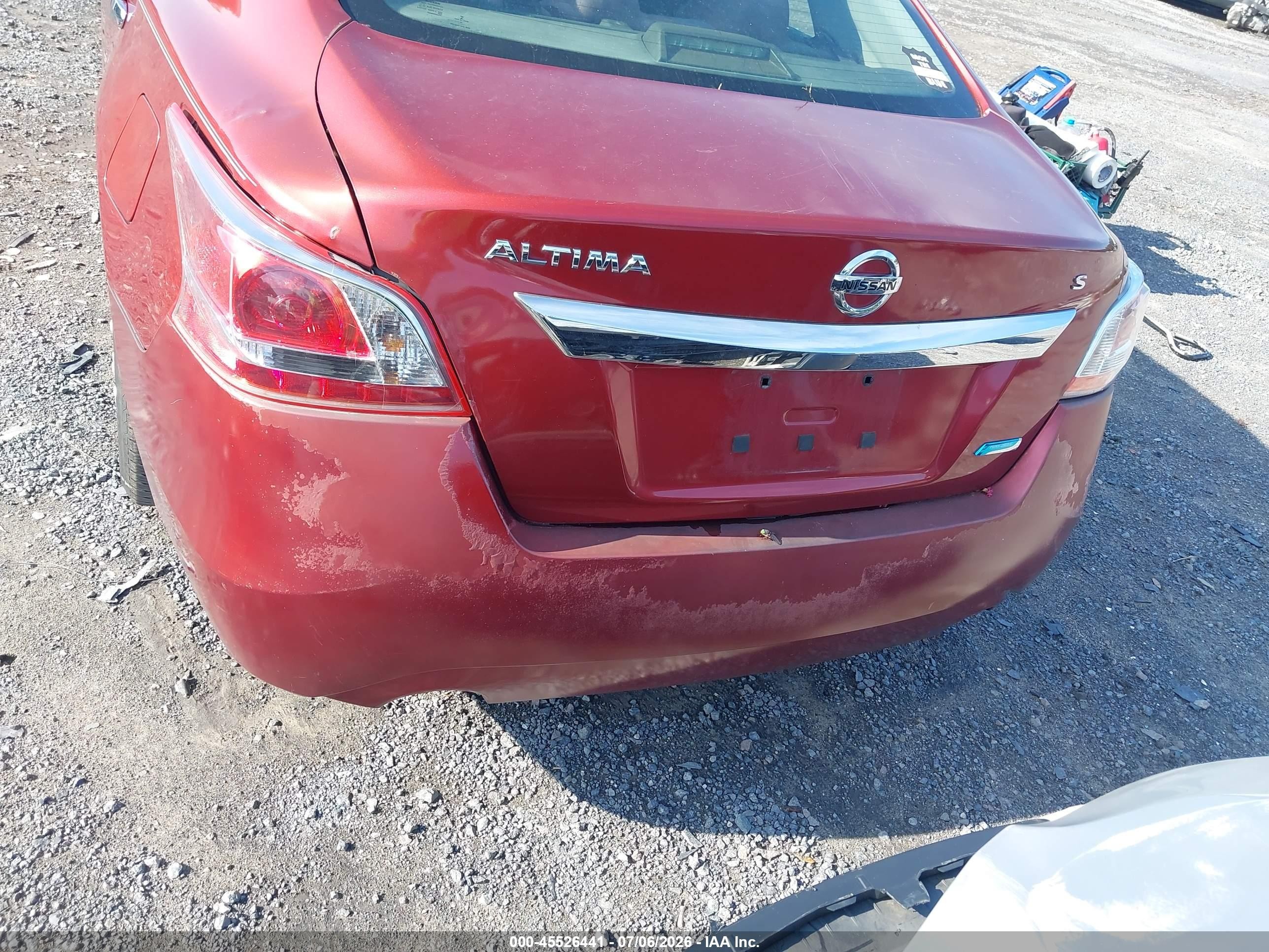 2013 Nissan Altima 2.5 S Red vin: 1N4AL3AP7DC290529