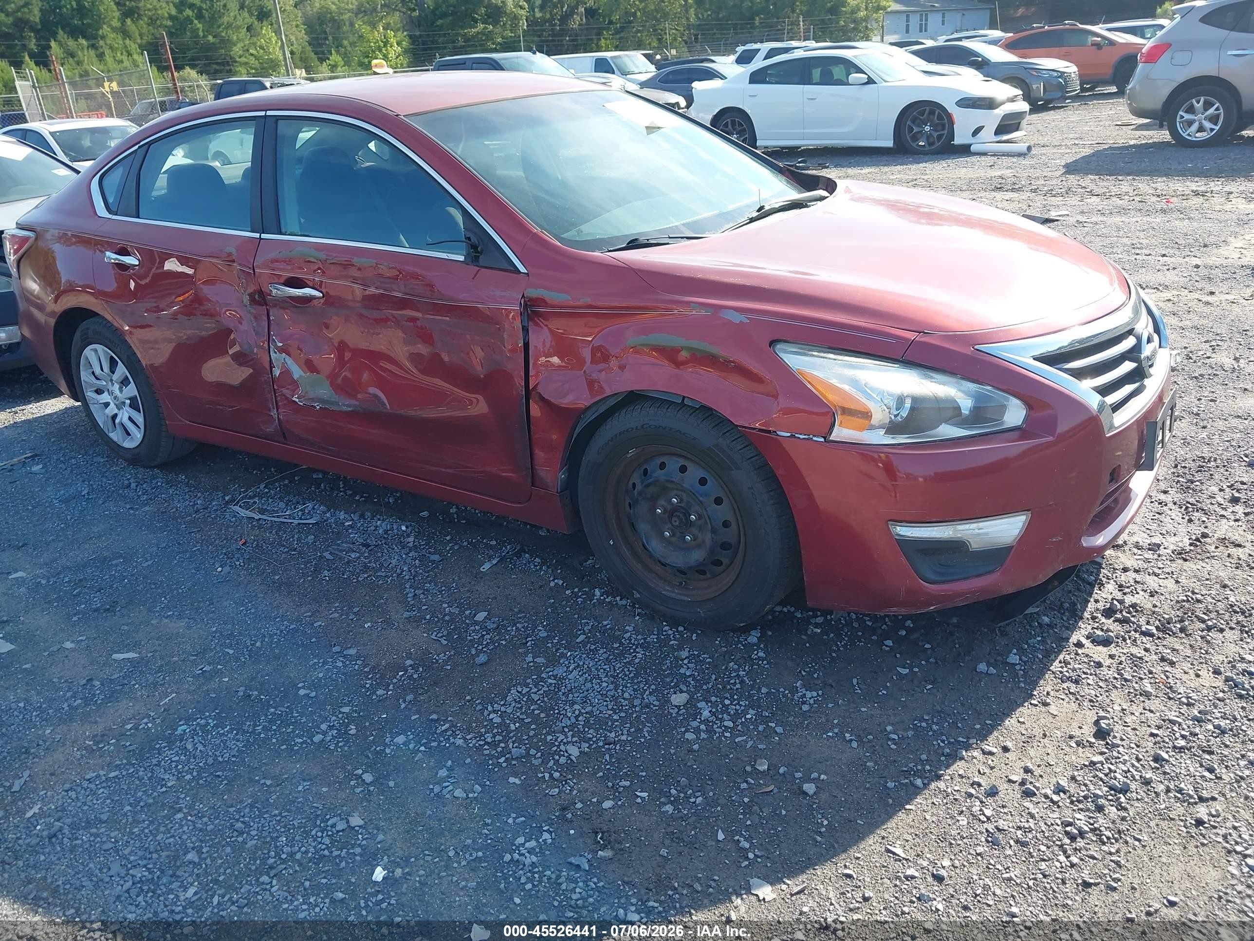 2013 Nissan Altima 2.5 S Red vin: 1N4AL3AP7DC290529