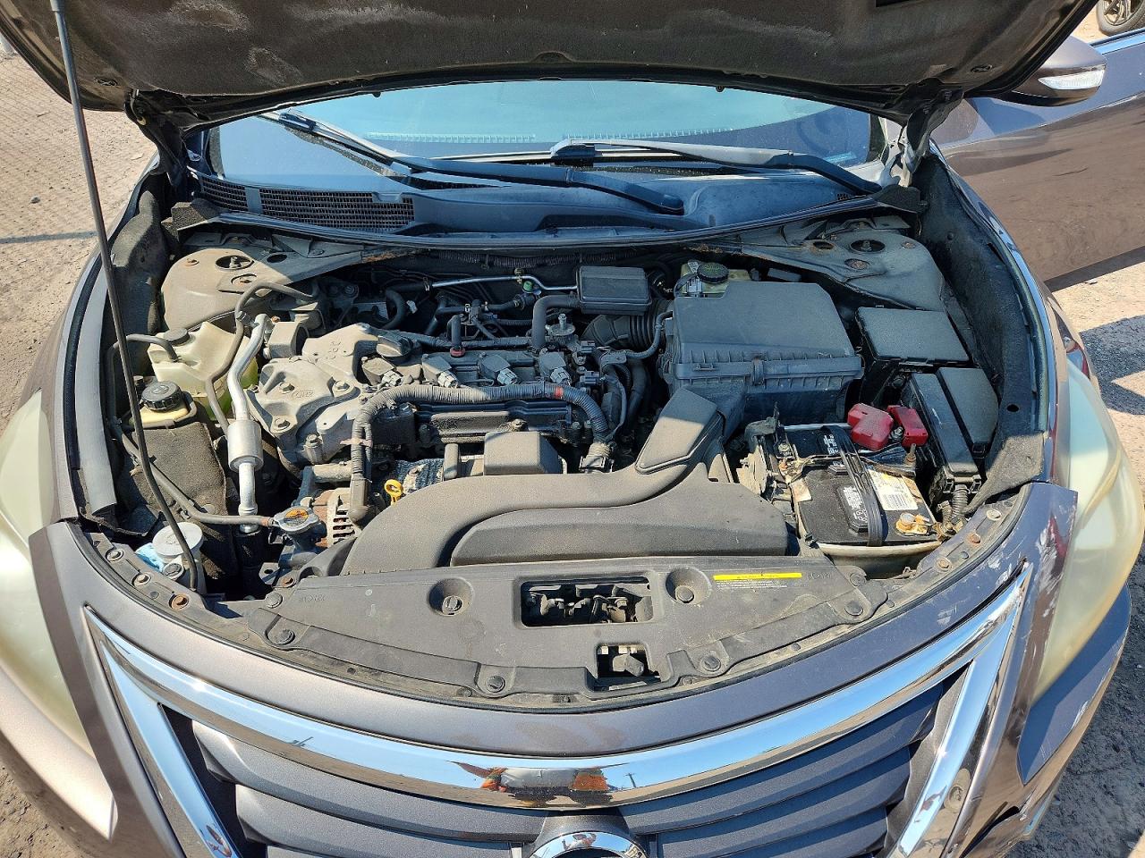 2013 Nissan Altima 2.5 Серебряный vin: 1N4AL3AP7DC900901