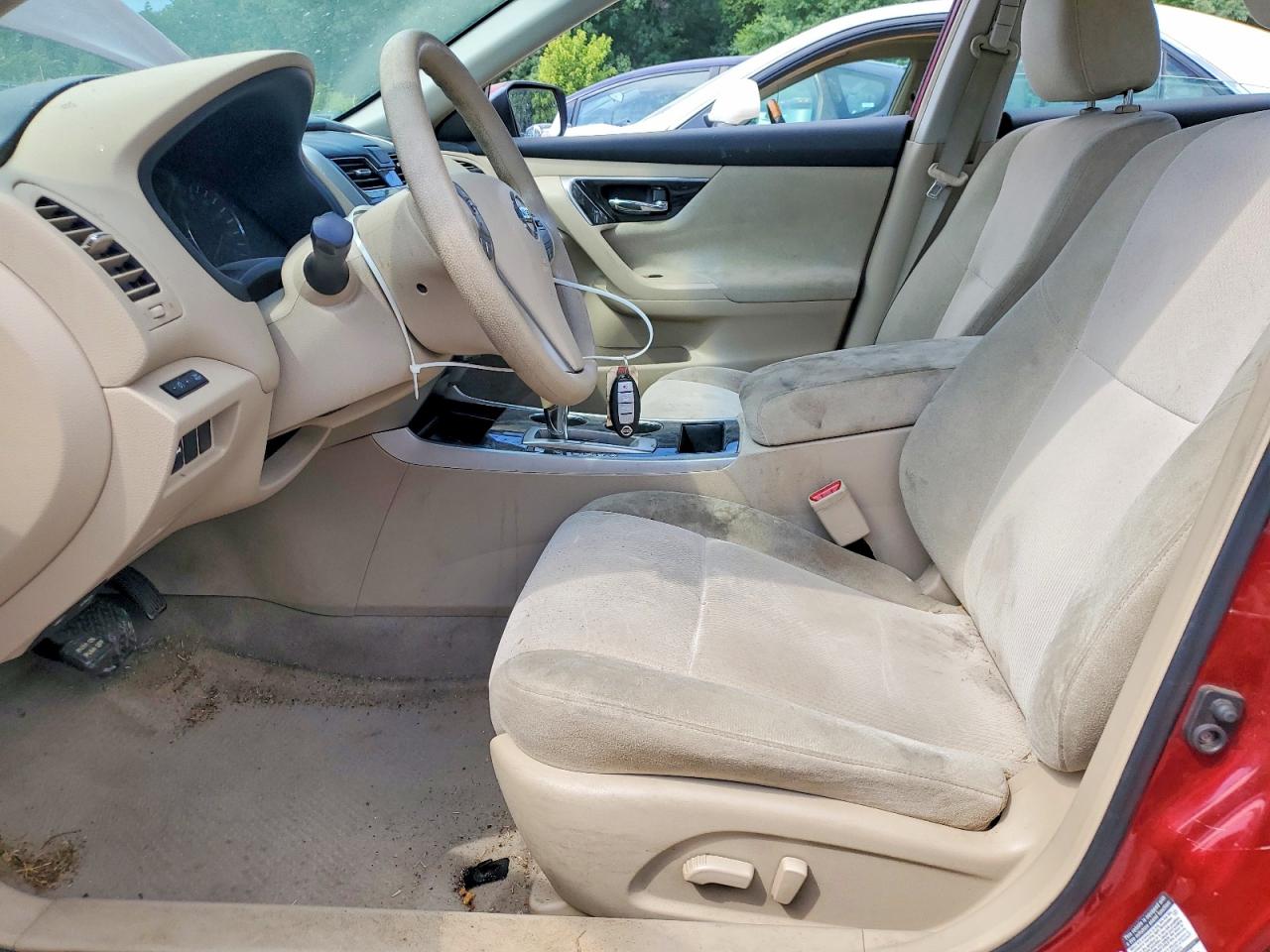 2013 Nissan Altima S Red vin: 1N4AL3AP7DC902163