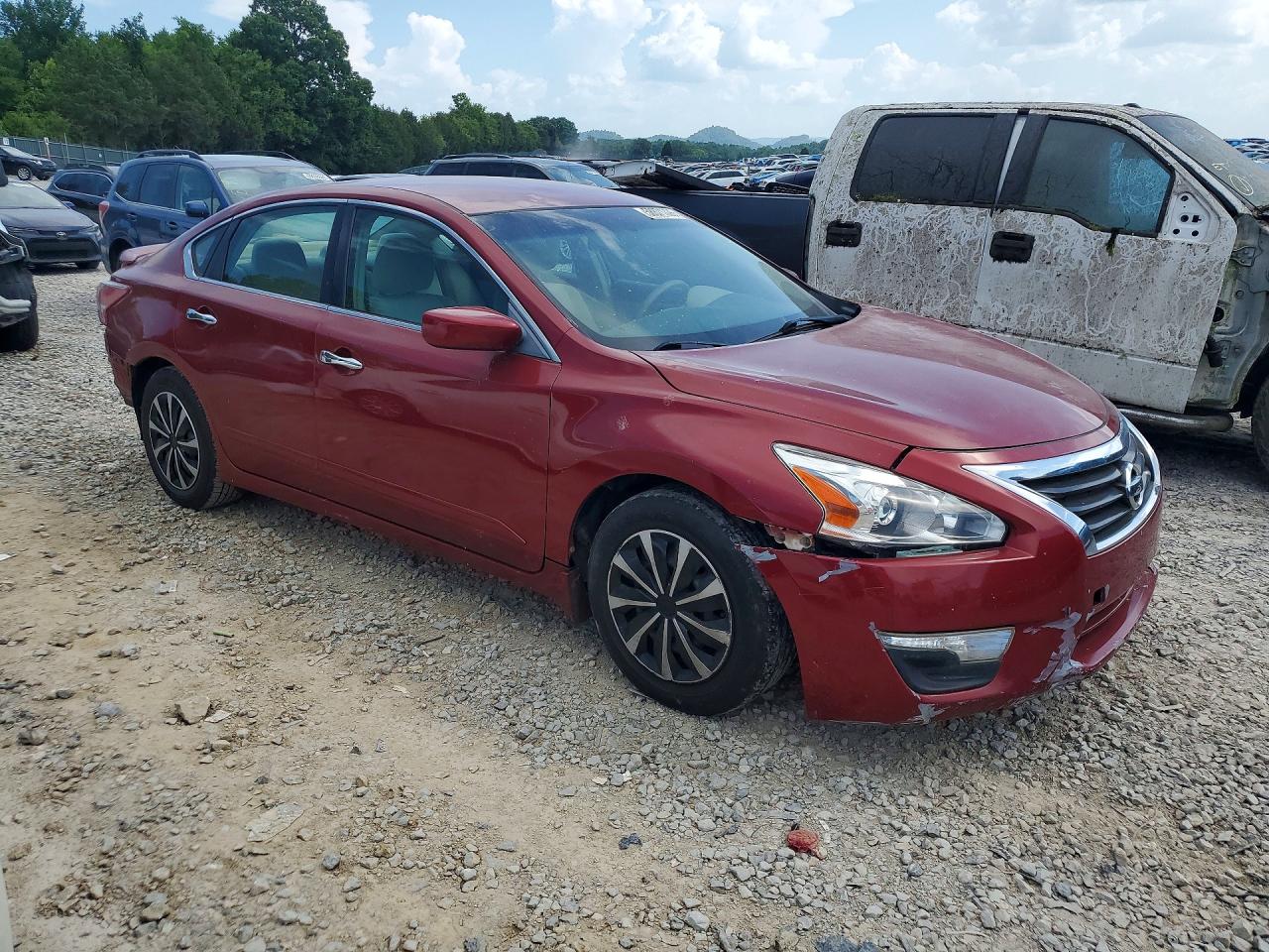 2013 Nissan Altima S Red vin: 1N4AL3AP7DC902163