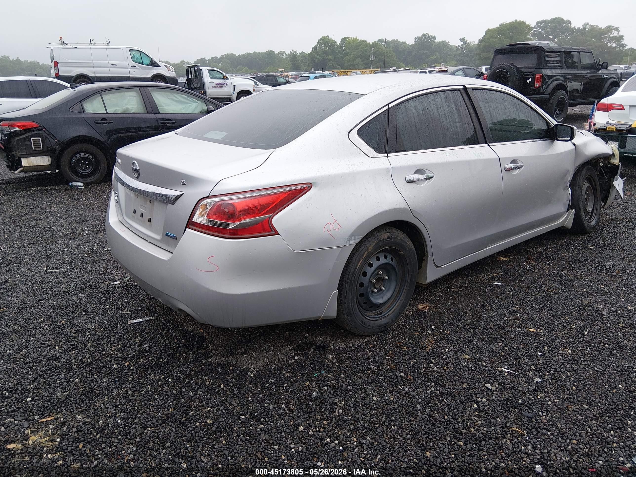 2013 Nissan Altima 2.5 S Silver vin: 1N4AL3AP7DC911493