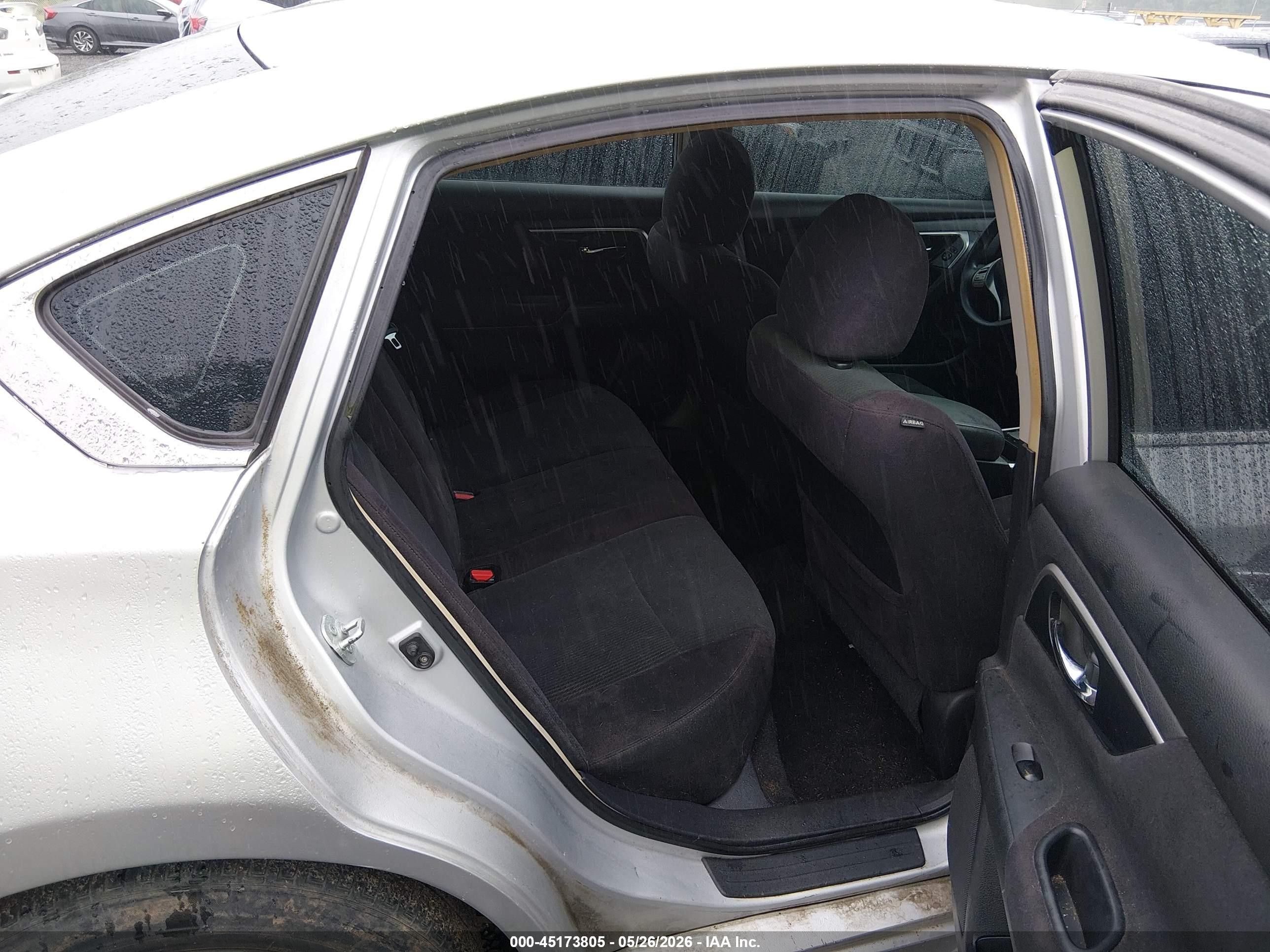 2013 Nissan Altima 2.5 S Silver vin: 1N4AL3AP7DC911493