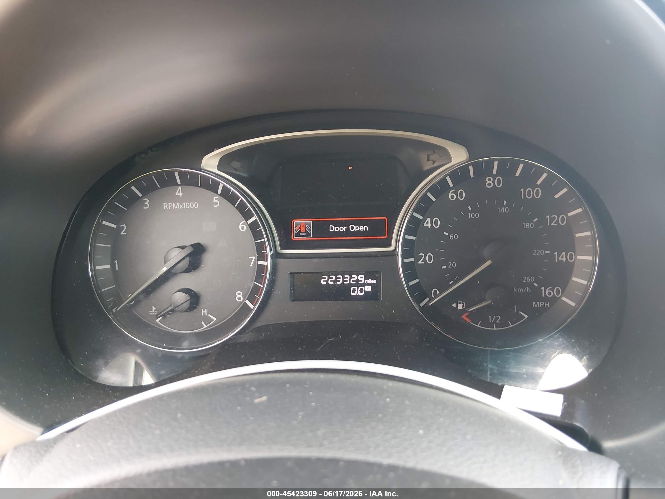 2013 Nissan Altima 2.5 Sv White vin: 1N4AL3AP7DN400841