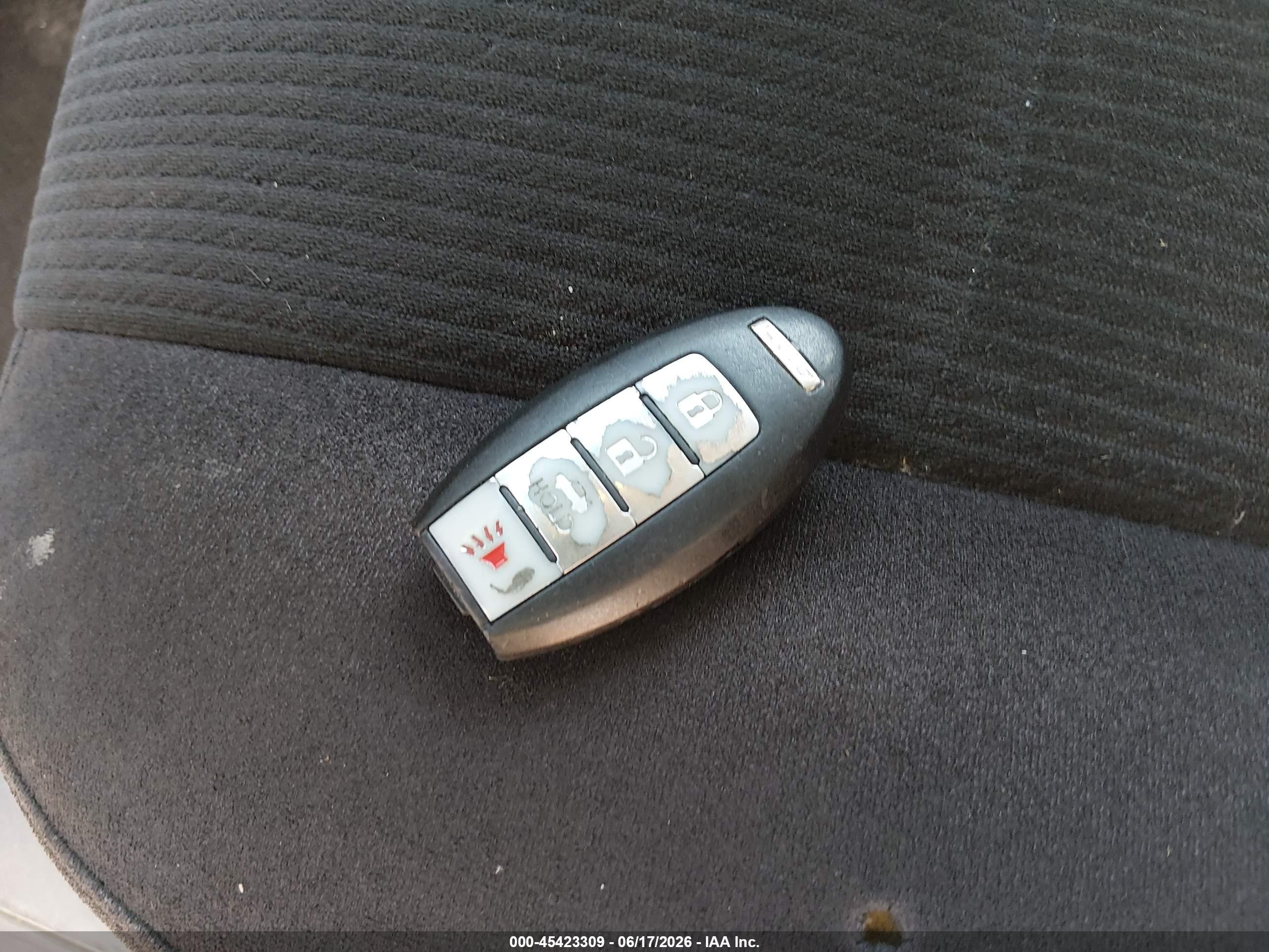 2013 Nissan Altima 2.5 Sv White vin: 1N4AL3AP7DN400841